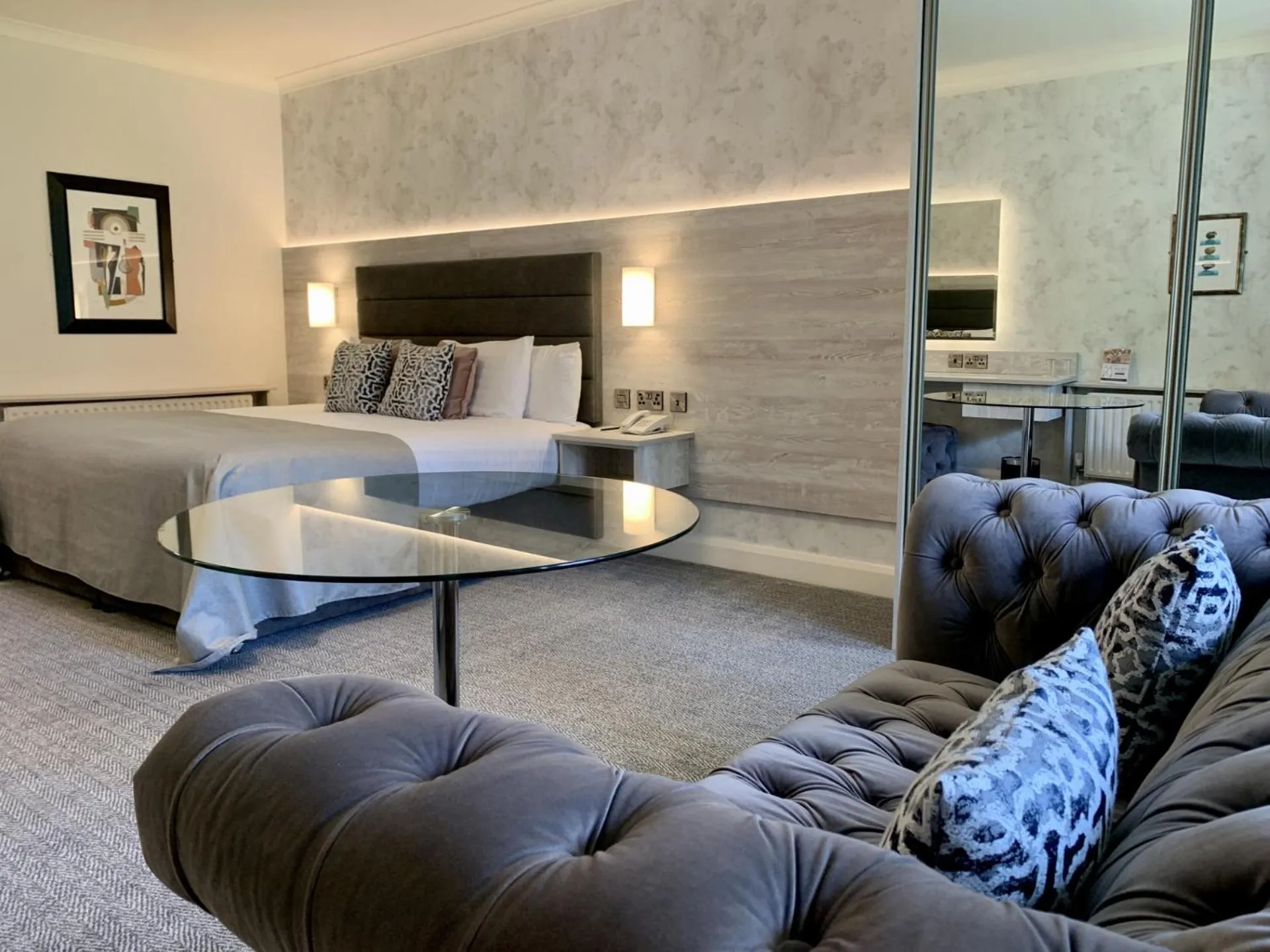 Bed in Mill Park Hotel