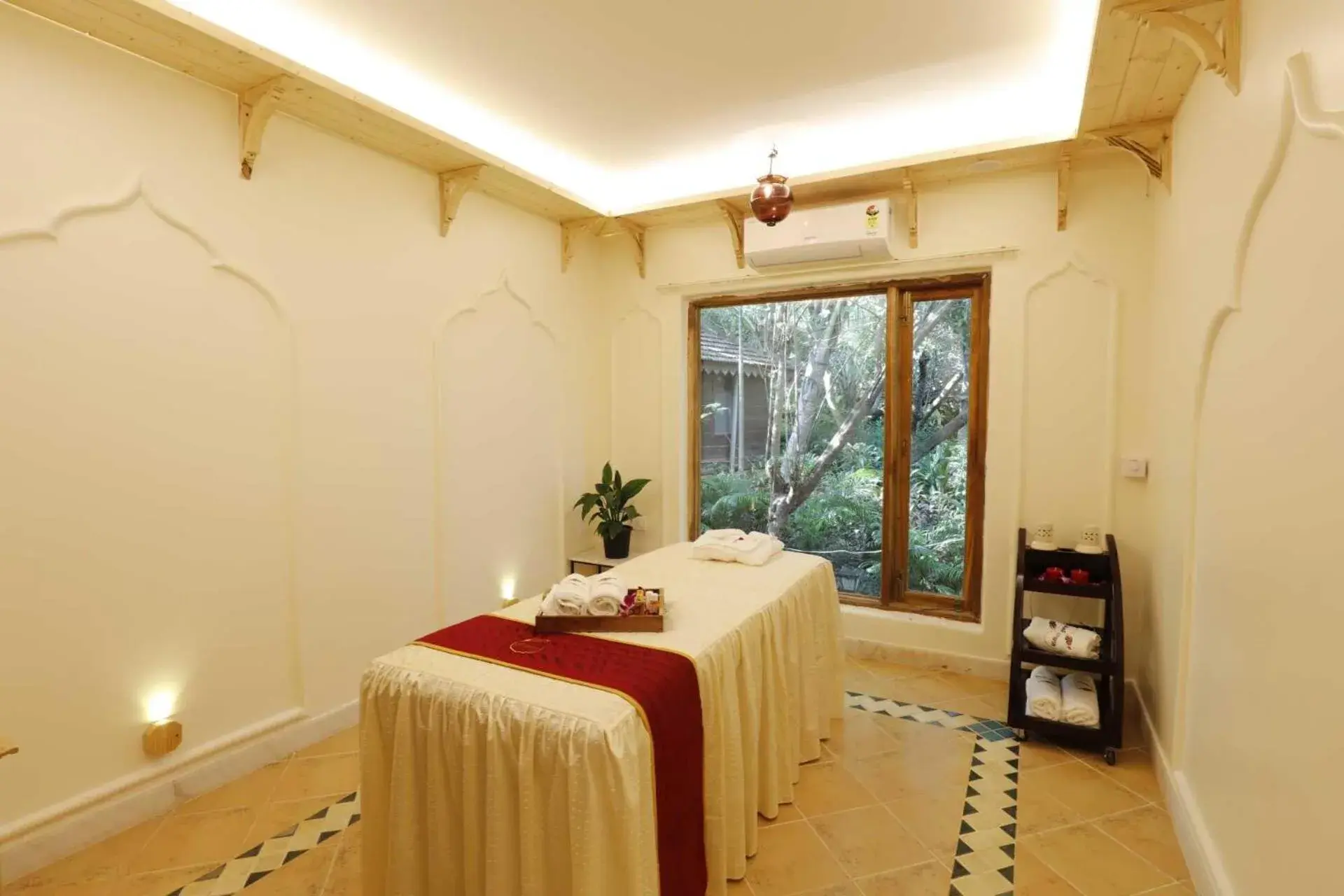 Spa and wellness centre/facilities, Bed in Amritara Aura Resort & Spa Spa and wellness centre/facilities, Bed in Amritara Aura Resort & Spa