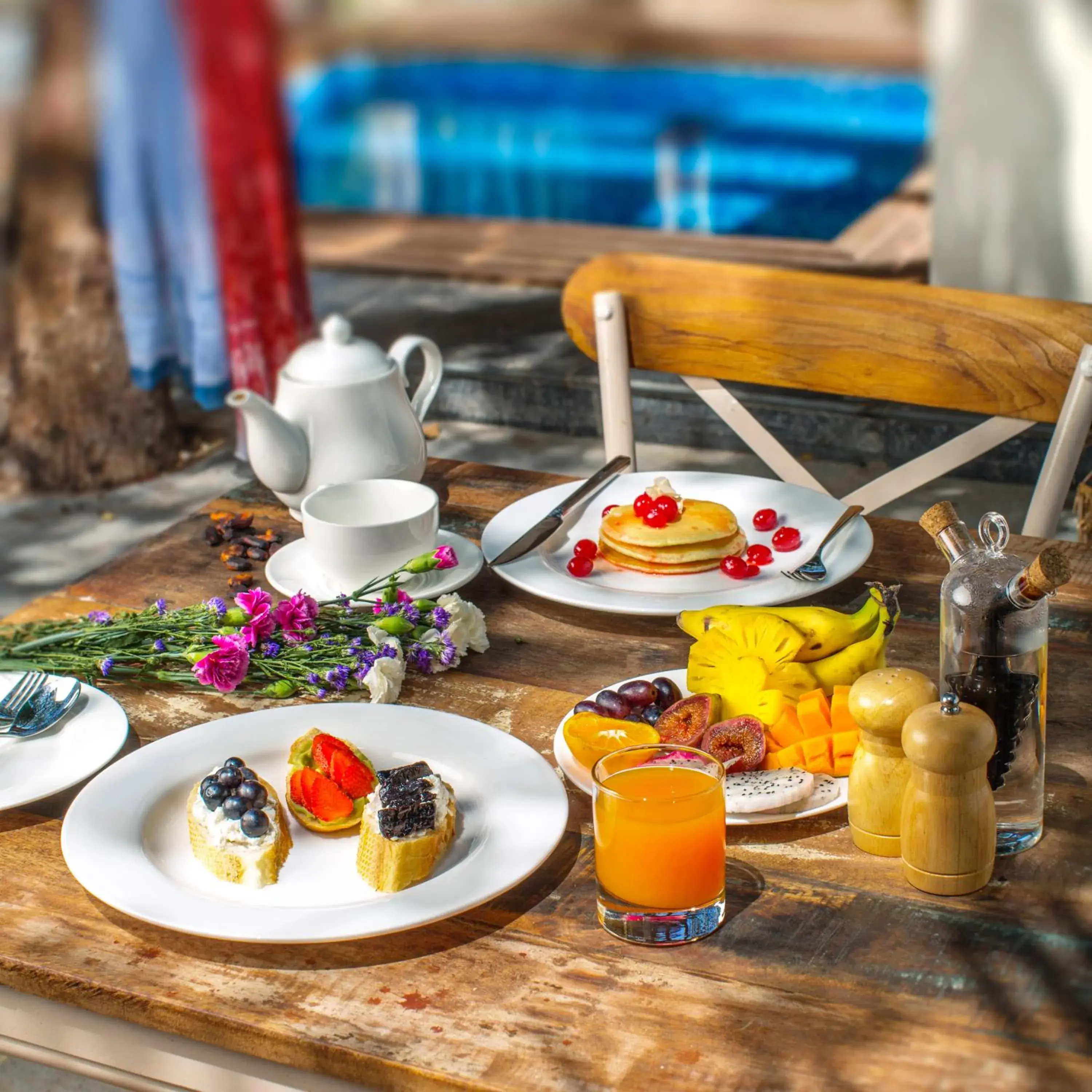 Breakfast in Amritara Aura Resort & Spa Breakfast in Amritara Aura Resort & Spa