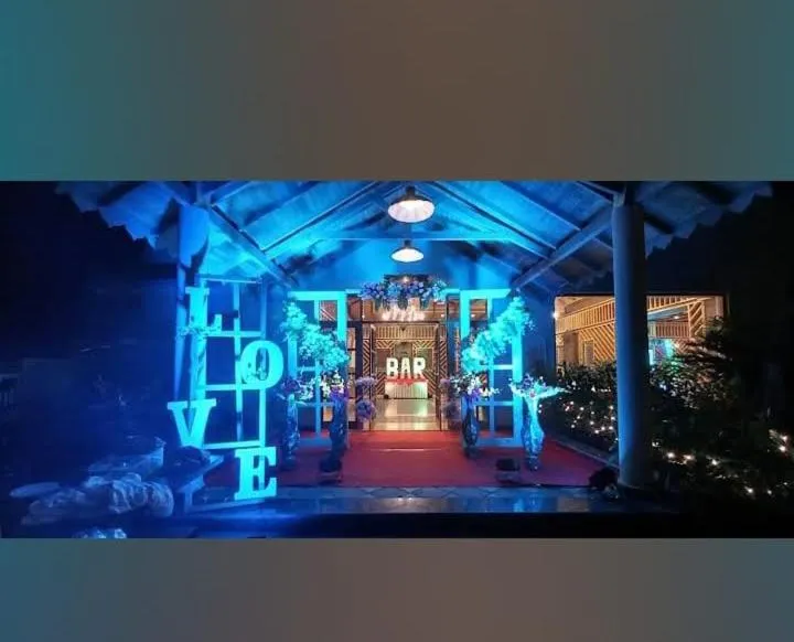 Amritara Aura Resort & Spa