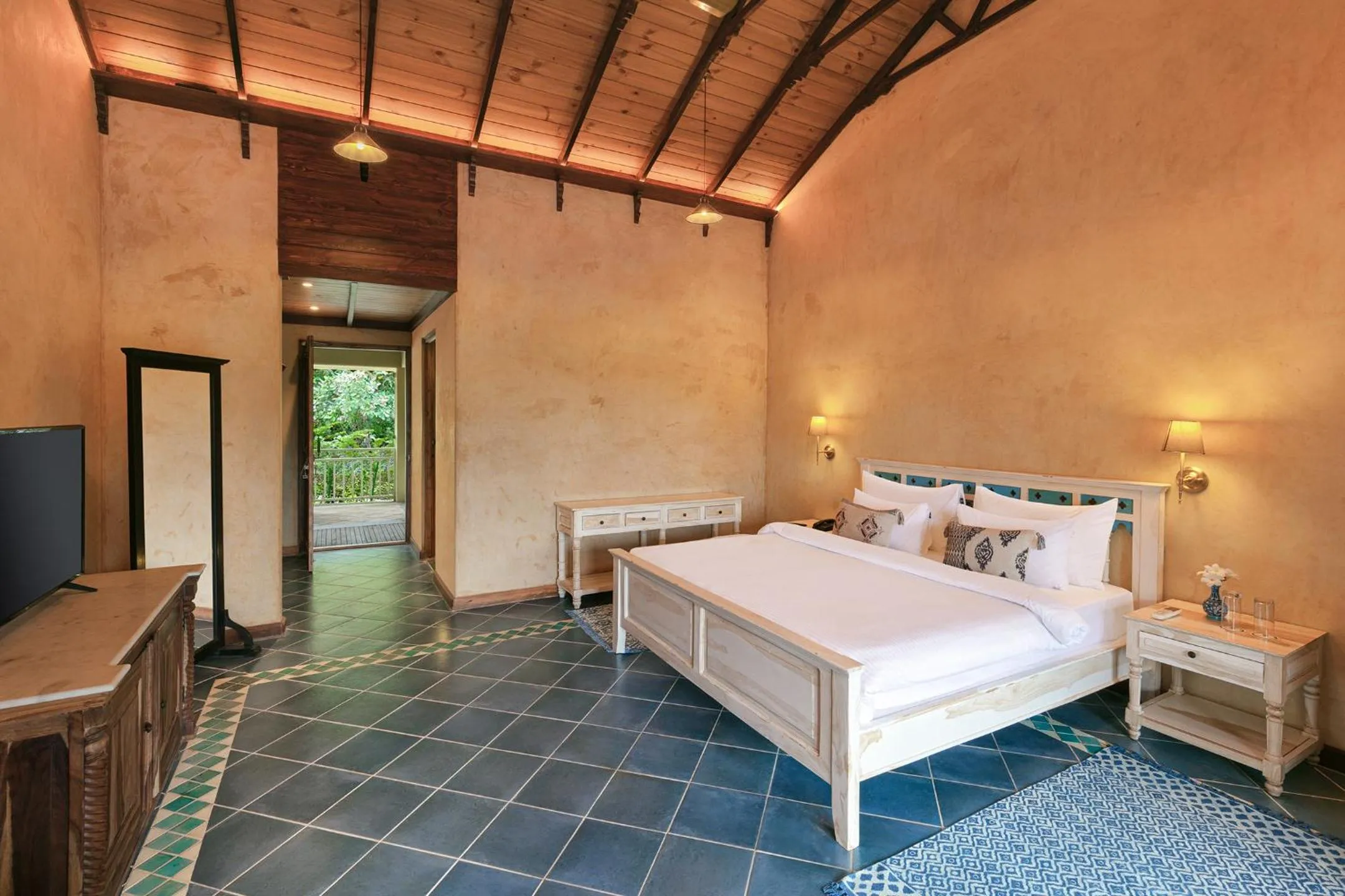 Bedroom, Bed in Amritara Aura Resort & Spa