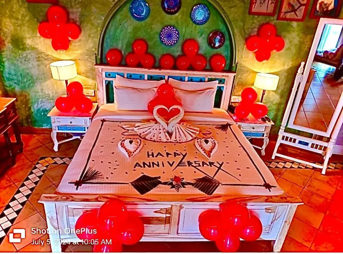 Premium Room - 10% off on F&SB, 10% off on SPA (Stay 3 nights & above, Enjoy a bucket of Pint Beer once per stay) in Amritara Aura Resort & Spa Premium Room - 10% off on F&SB, 10% off on SPA (Stay 3 nights & above, Enjoy a bucket of Pint Beer once per stay) in Amritara Aura Resort & Spa