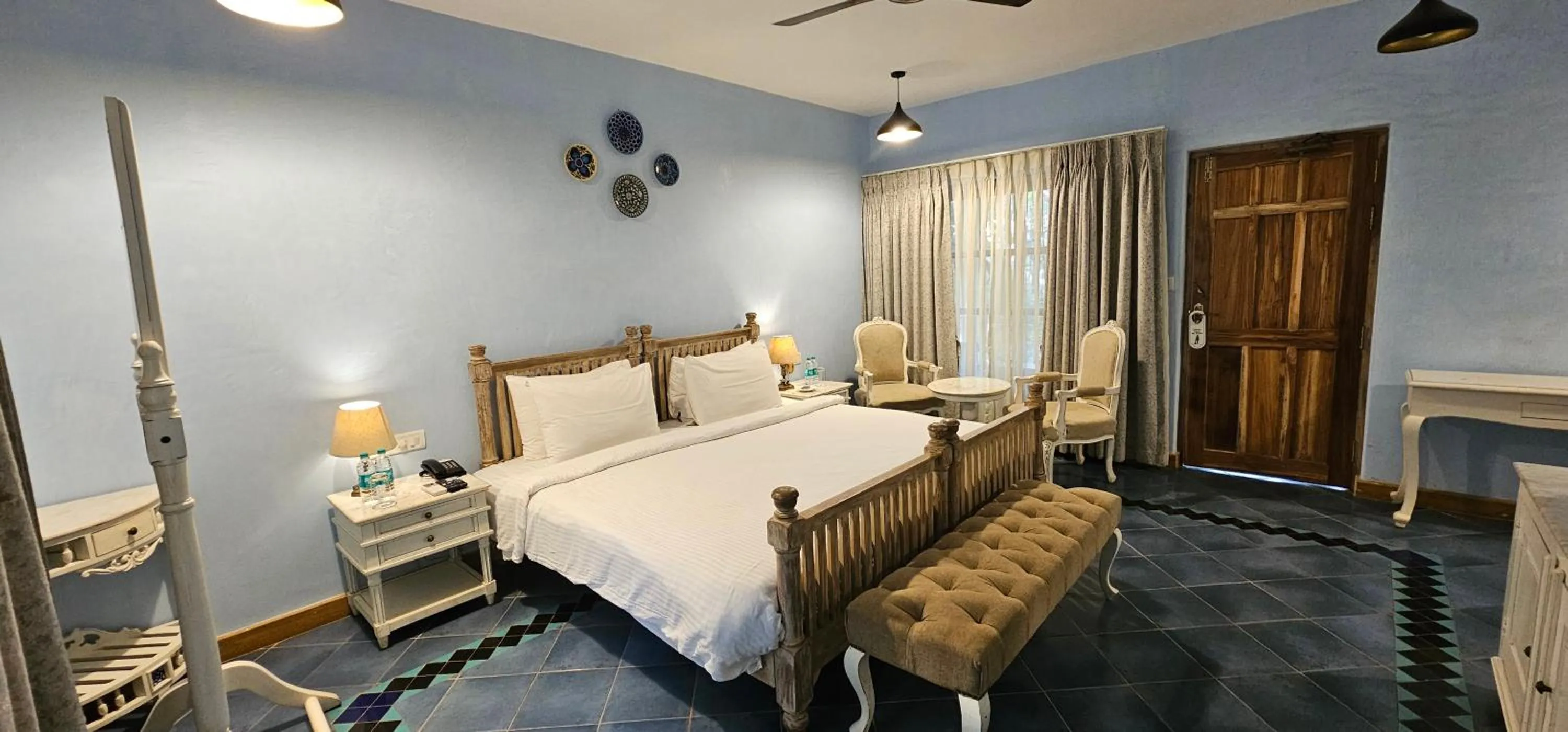 Bed in Amritara Aura Resort & Spa