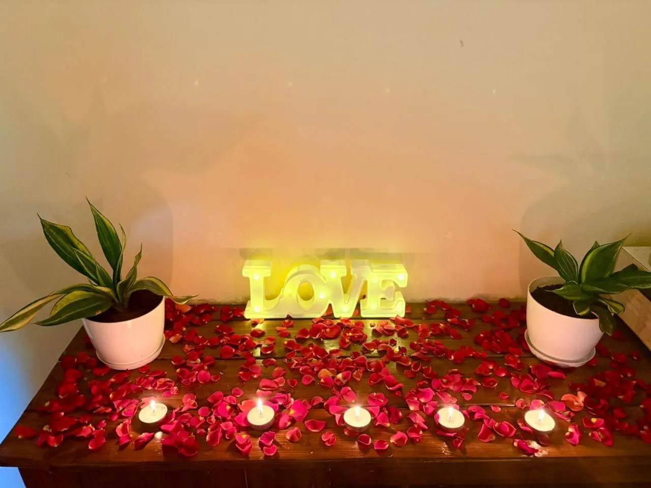 Amritara Aura Resort & Spa