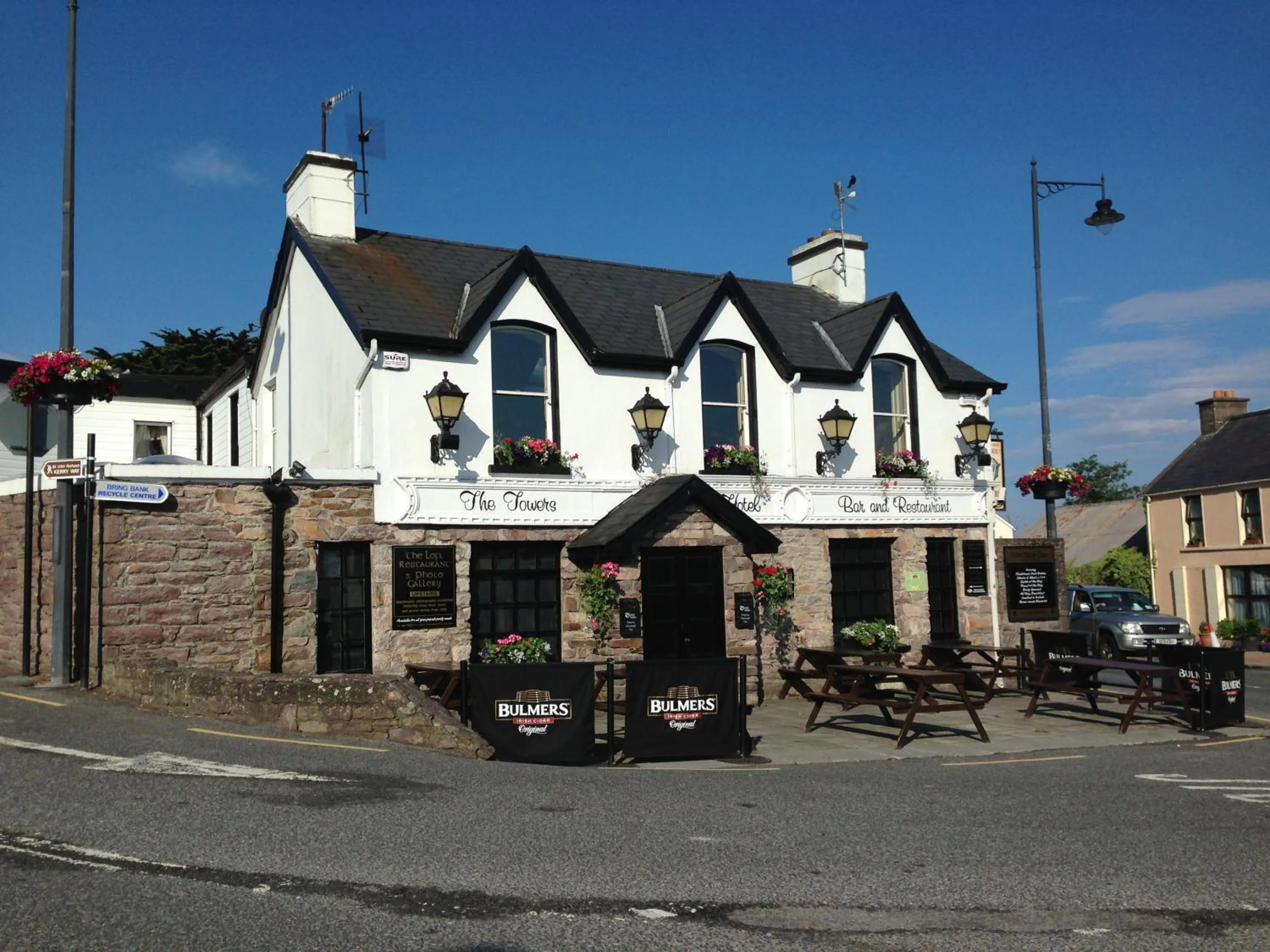 Property building in Towers Hotel Glenbeigh
