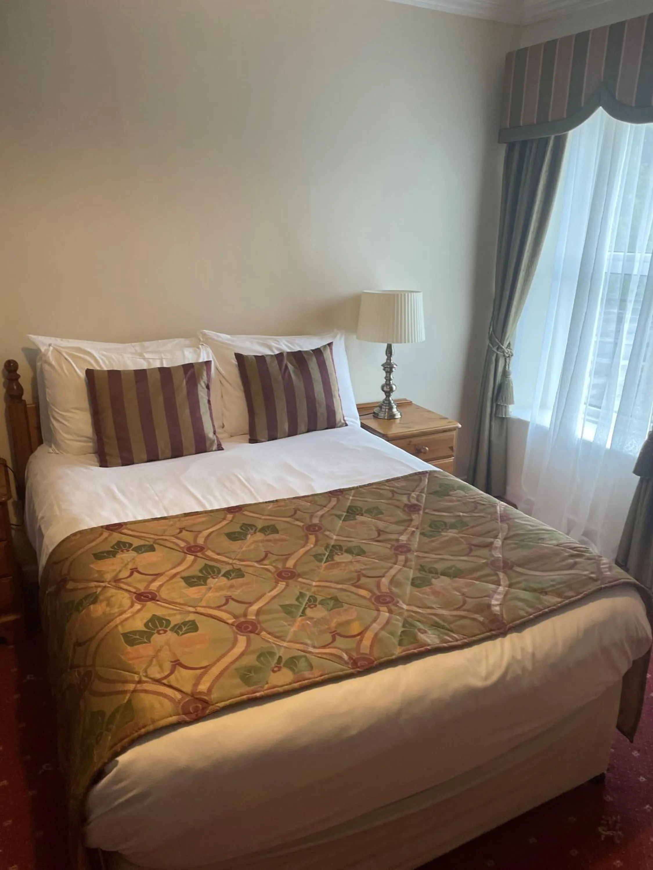 Bed in Towers Hotel Glenbeigh