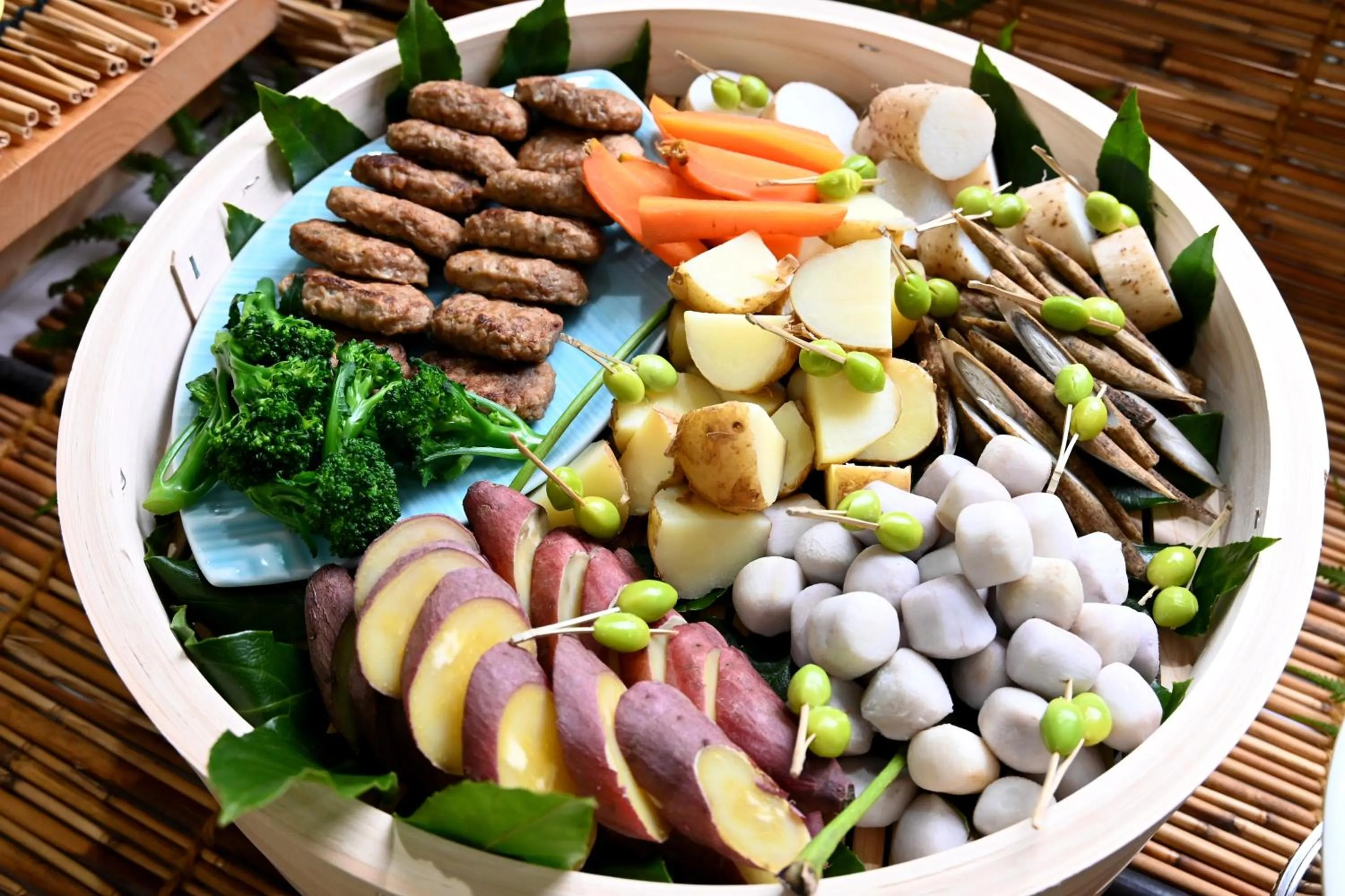 Dinner in Sansuikan Kawayu Matsuya