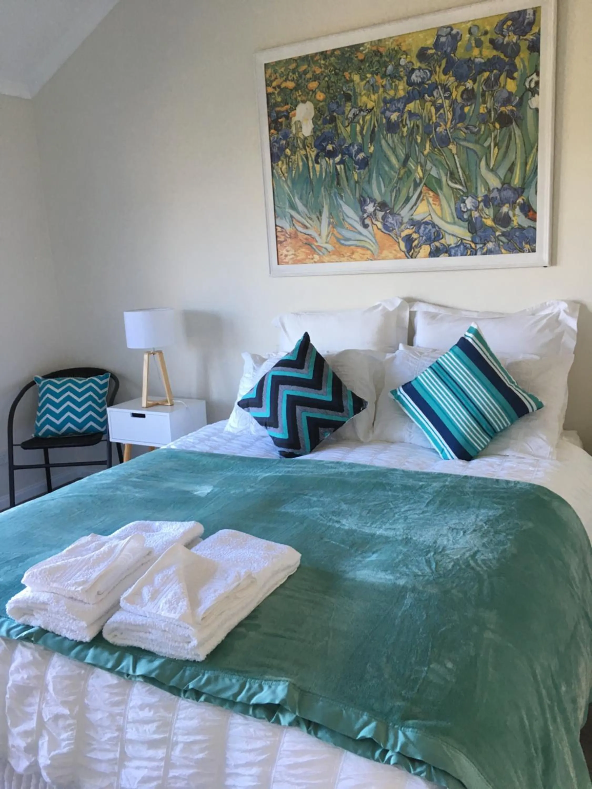 Bedroom, Bed in Rosewhite House