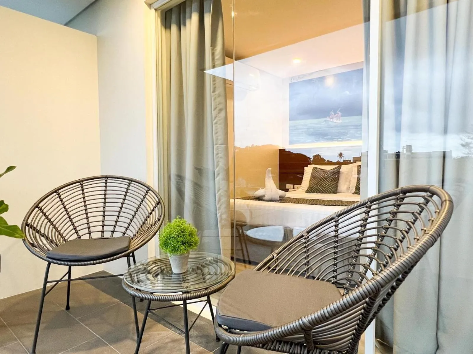 Balcony/Terrace in Bill Tourist Inn