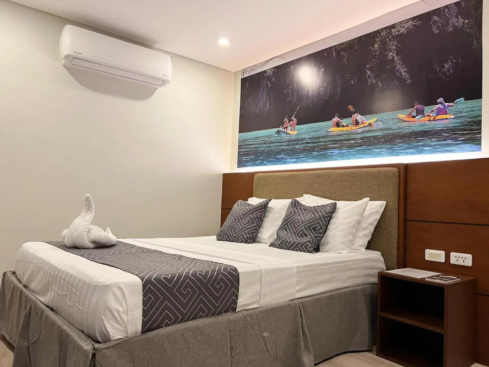 Standard King Room in Bill Tourist Inn Standard King Room in Bill Tourist Inn