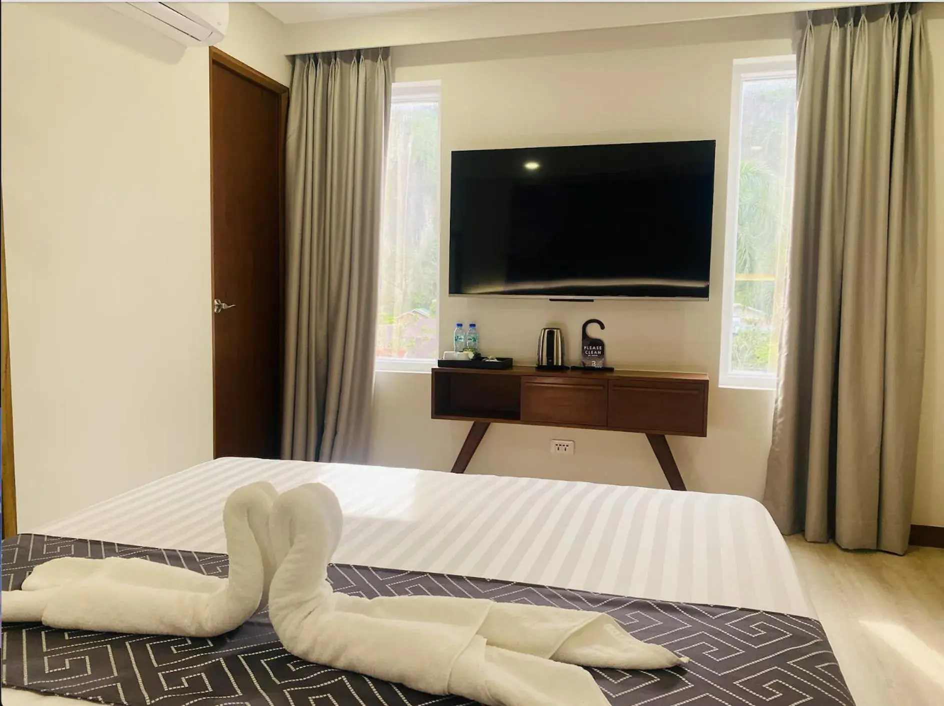 Standard Queen Room in Bill Tourist Inn Standard Queen Room in Bill Tourist Inn