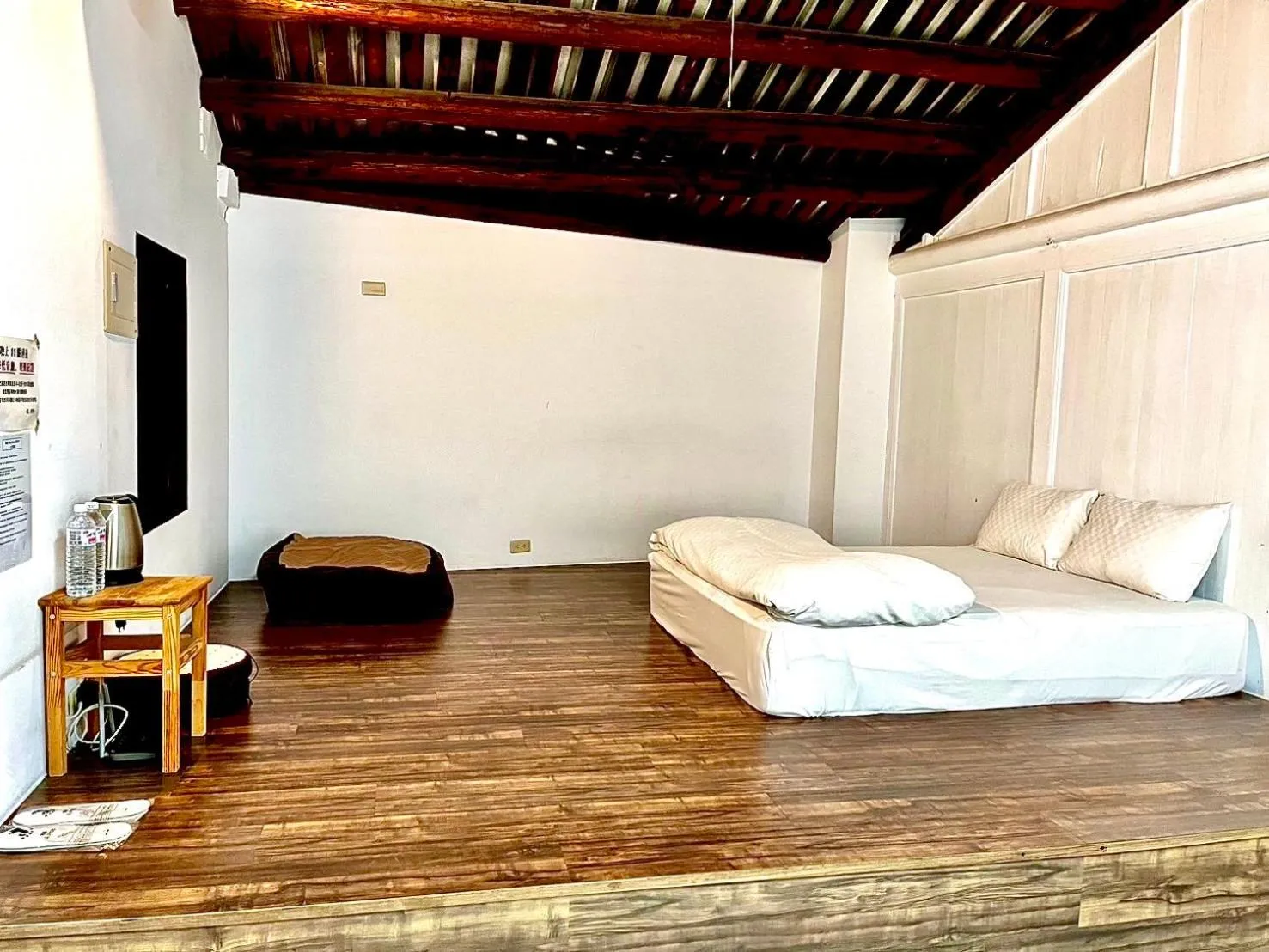 Bedroom, Bed in 窩好宅 Stay Nice Home