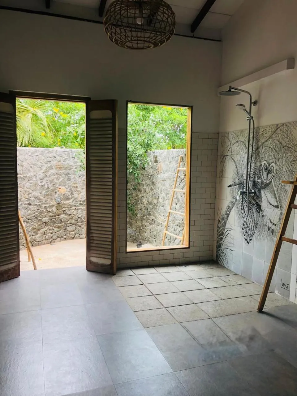 Shower in C Beyond Nilaveli