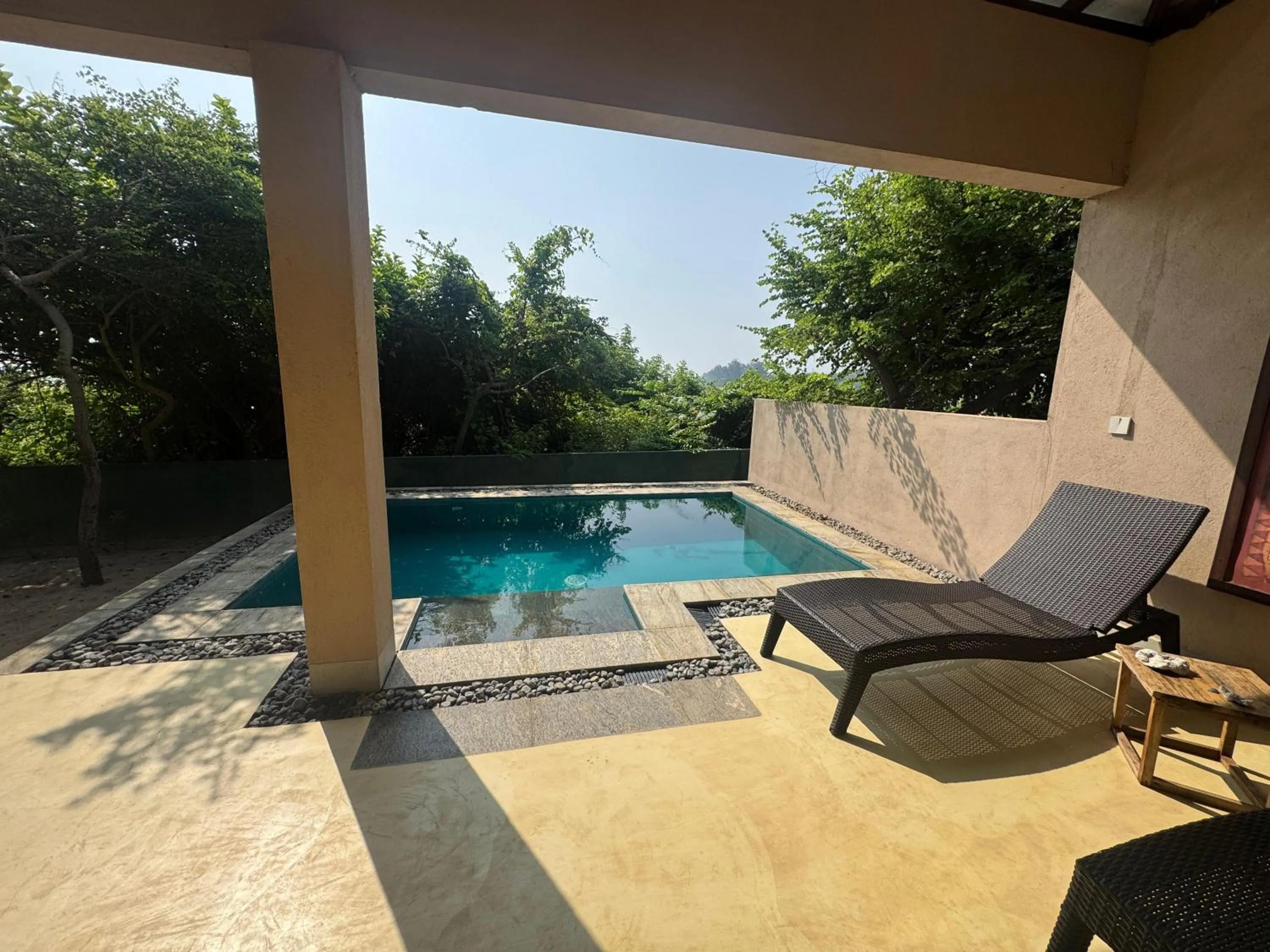 Pool view in C Beyond Nilaveli