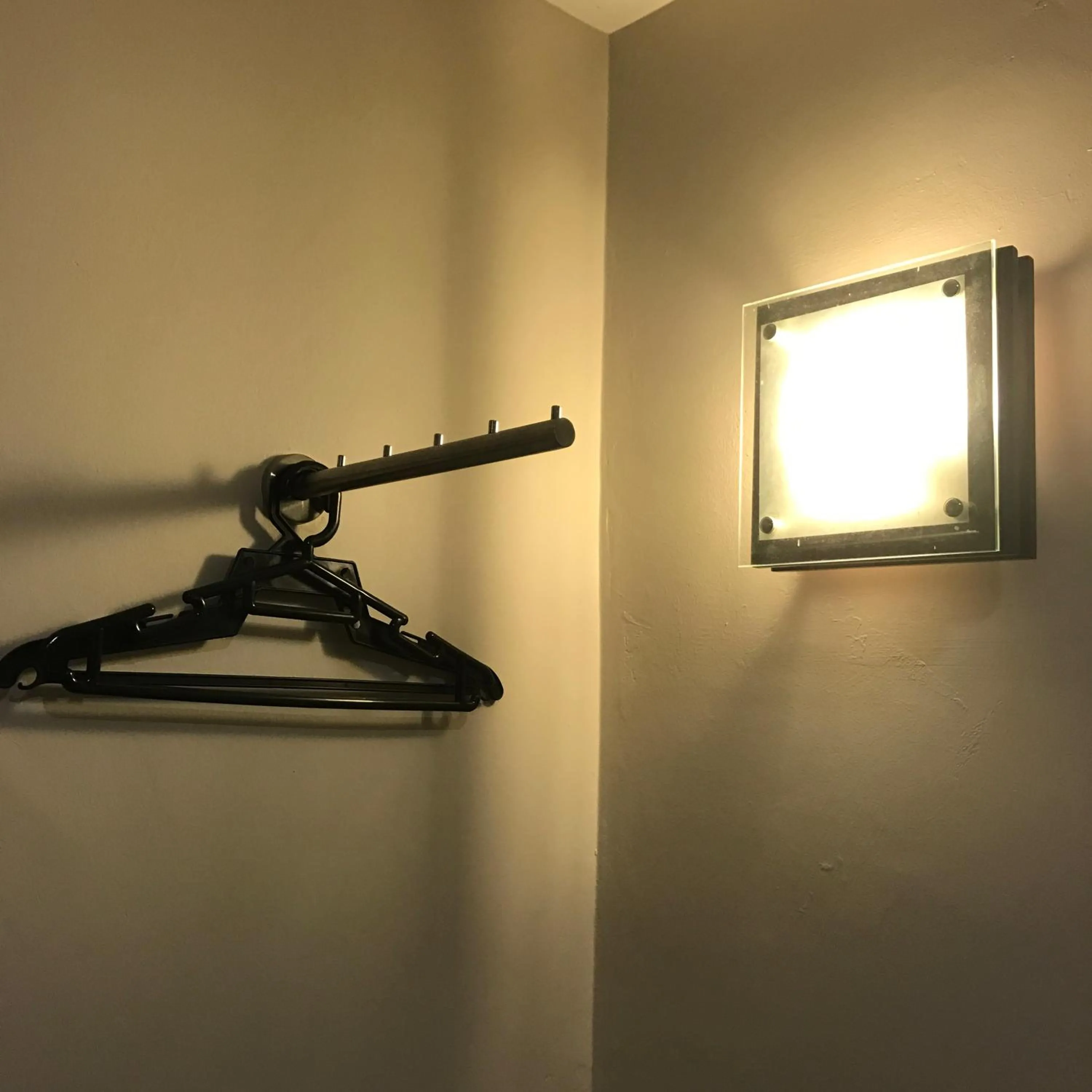 Decorative detail in SE Two Hotel