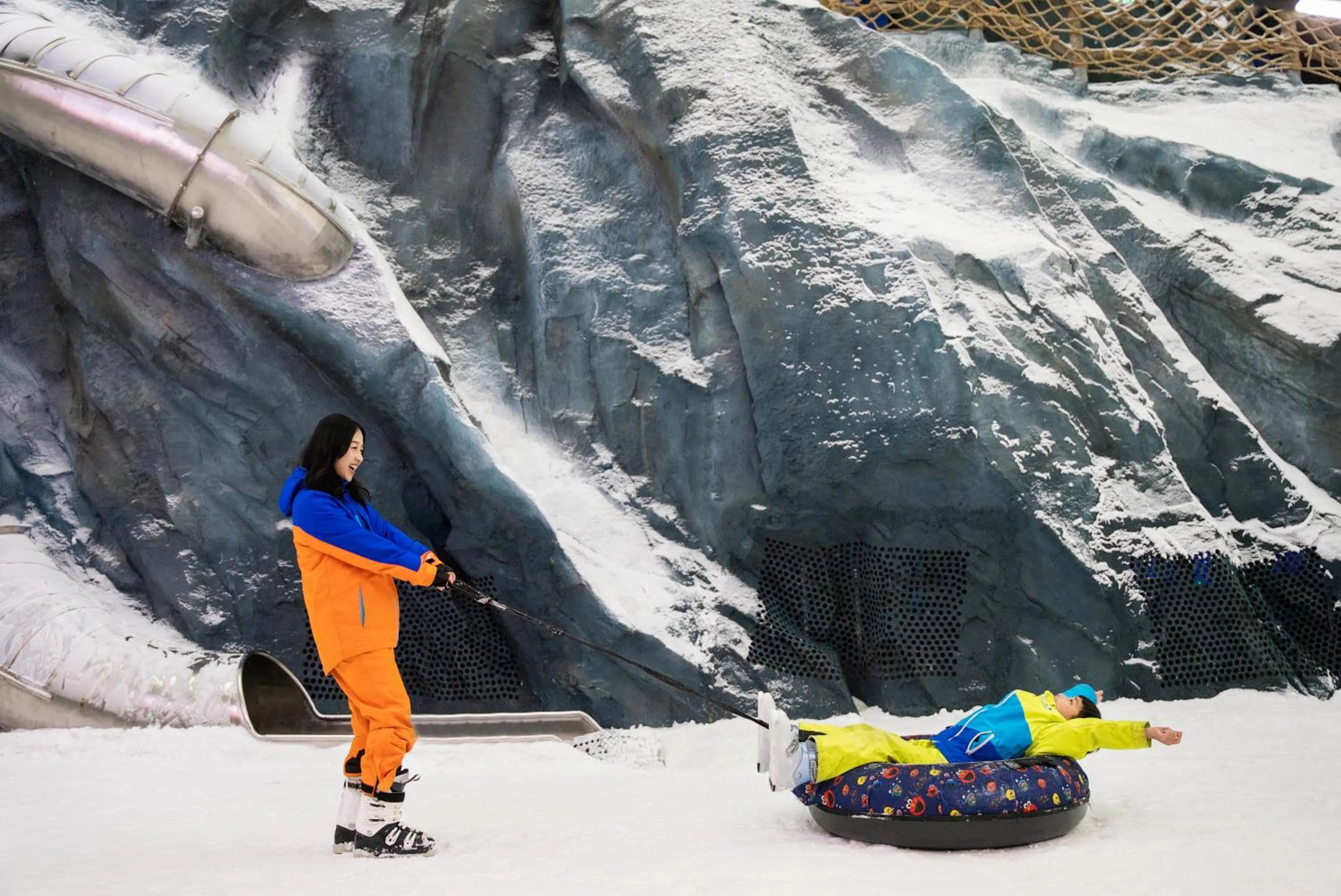 Ski School in Hard Rock Hotel Shenzhen