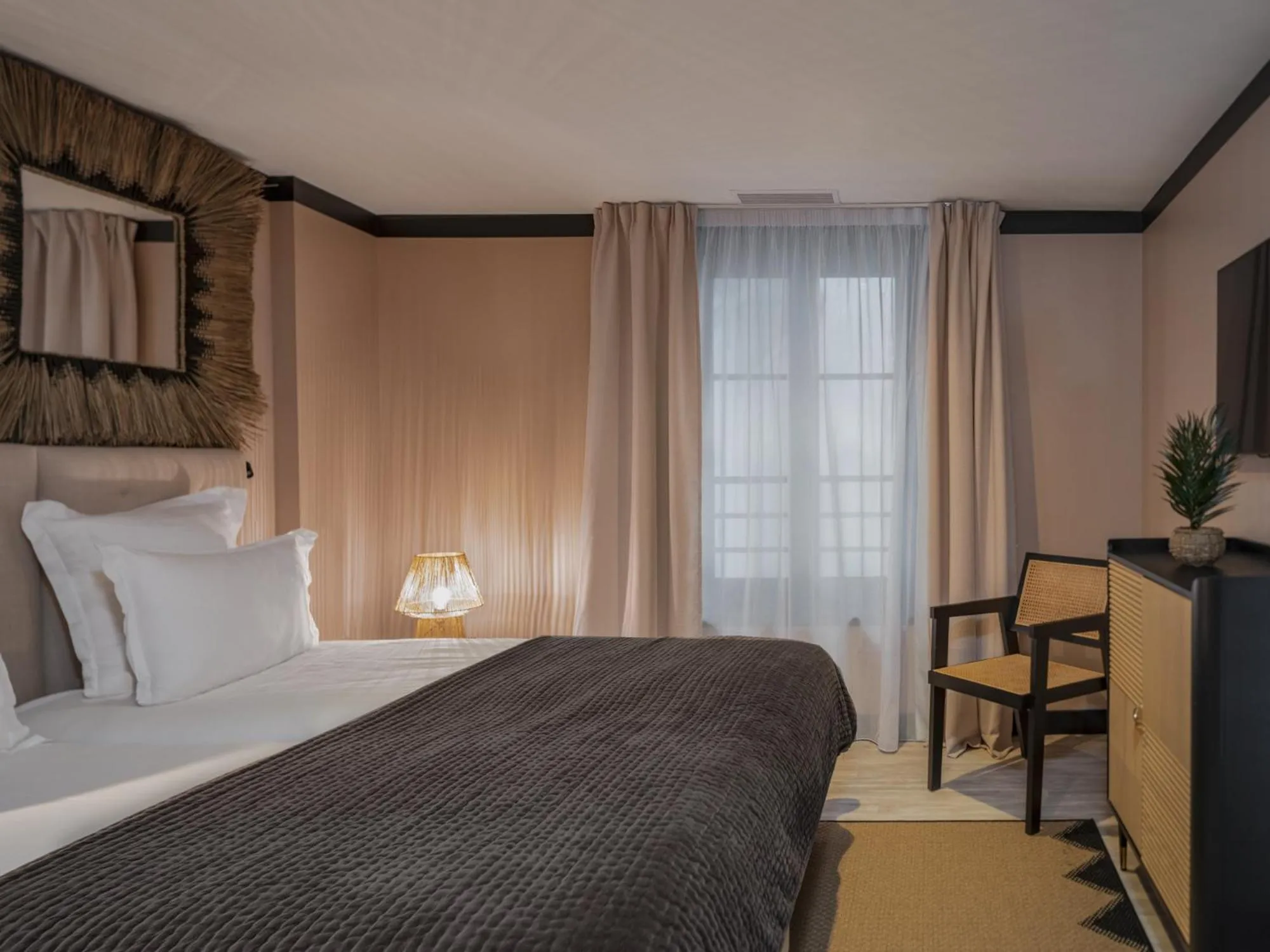 Bedroom, Bed in Maisons du Monde Hôtel & Suites - Marseille Vieux Port