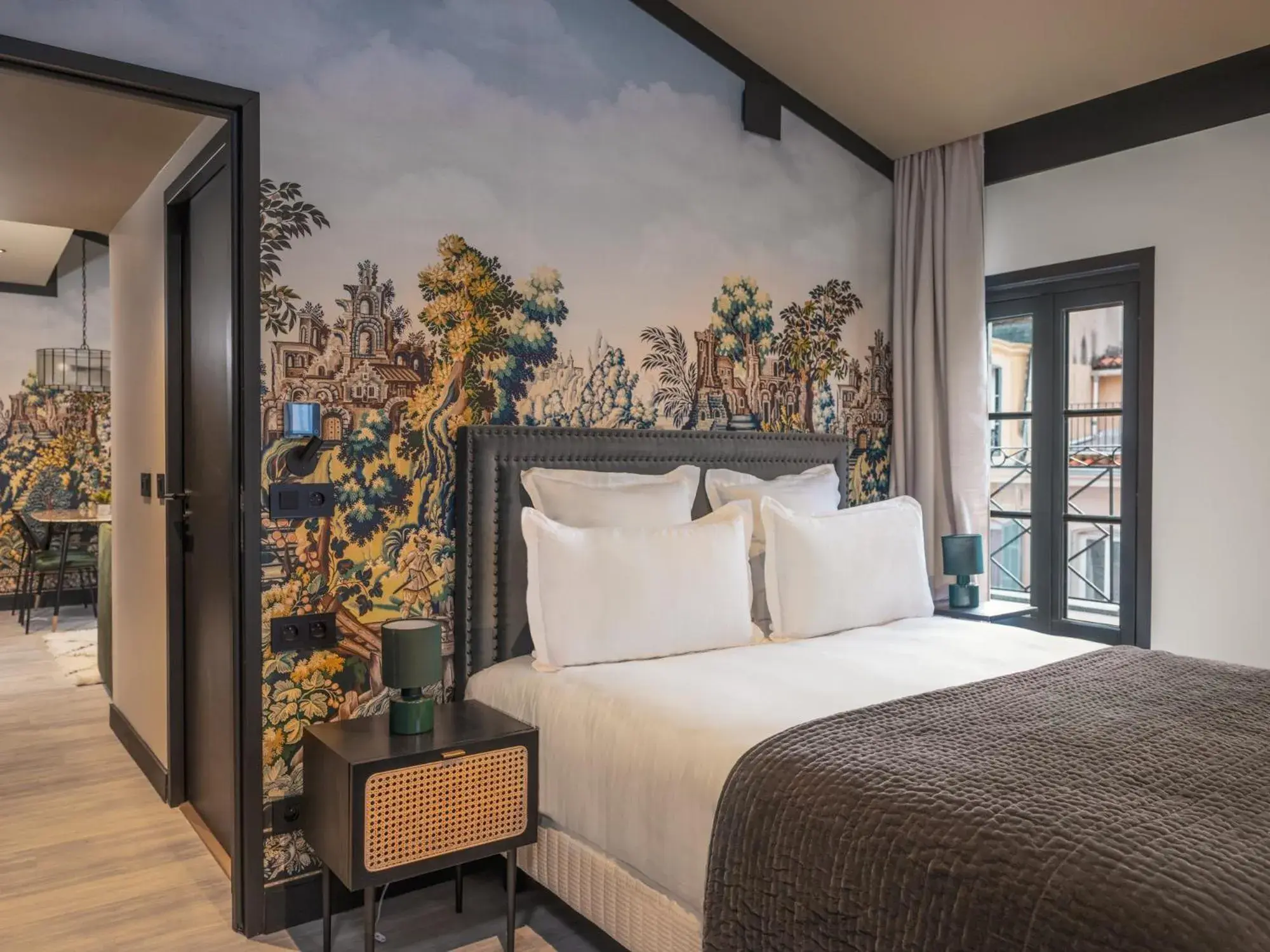 One-Bedroom Apartment with Terrace in Maisons du Monde Hôtel & Suites - Marseille Vieux Port One-Bedroom Apartment with Terrace in Maisons du Monde Hôtel & Suites - Marseille Vieux Port