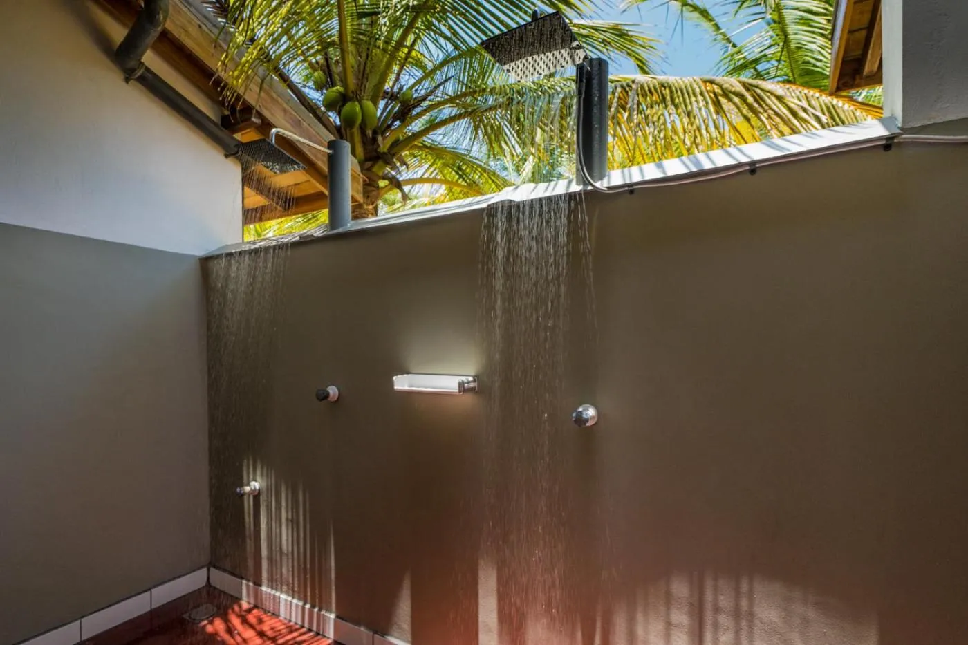 Shower in Babar Point