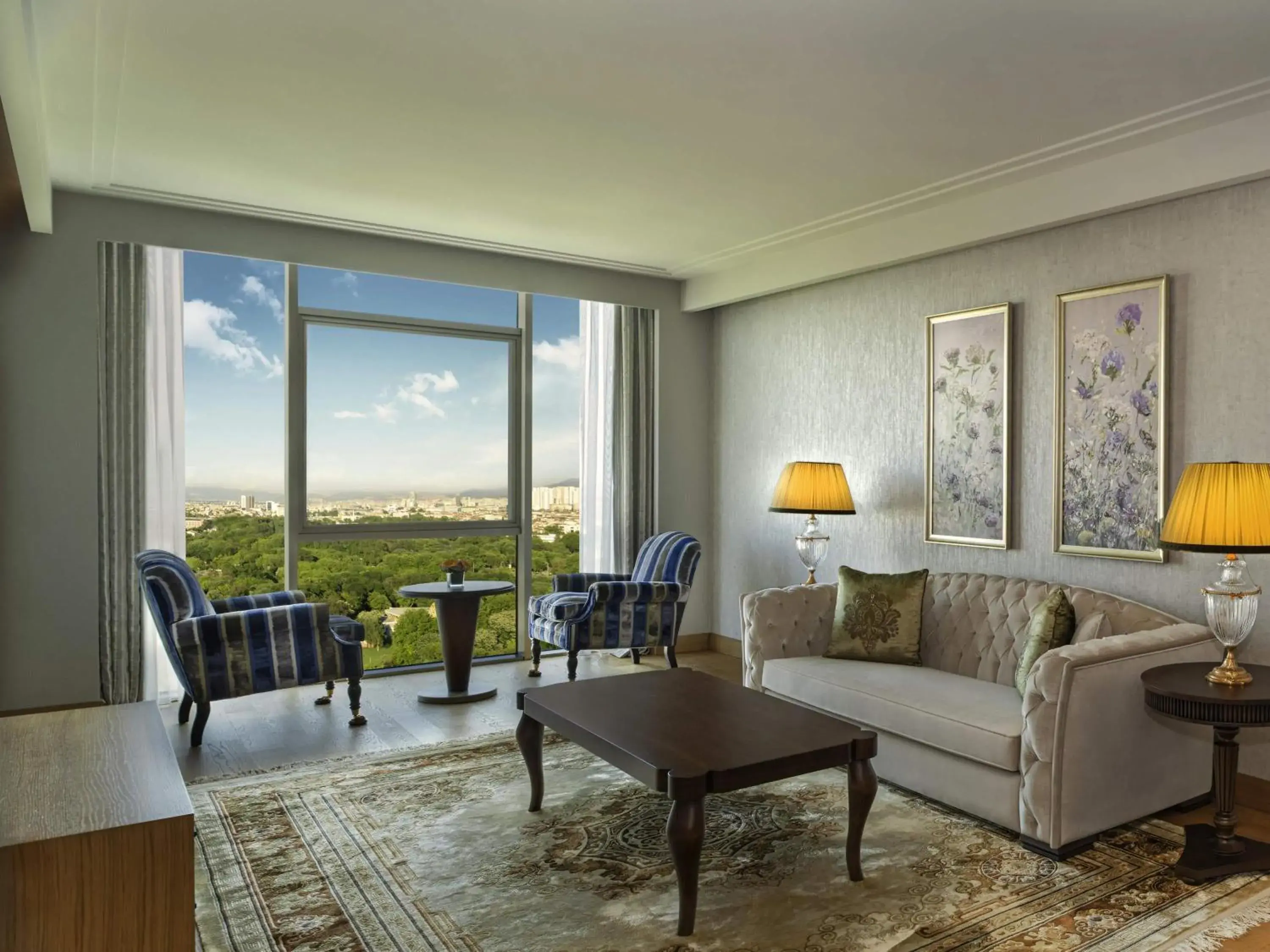 Bedroom in Mövenpick Hotel & Thermal Spa Bursa Bedroom in Mövenpick Hotel & Thermal Spa Bursa