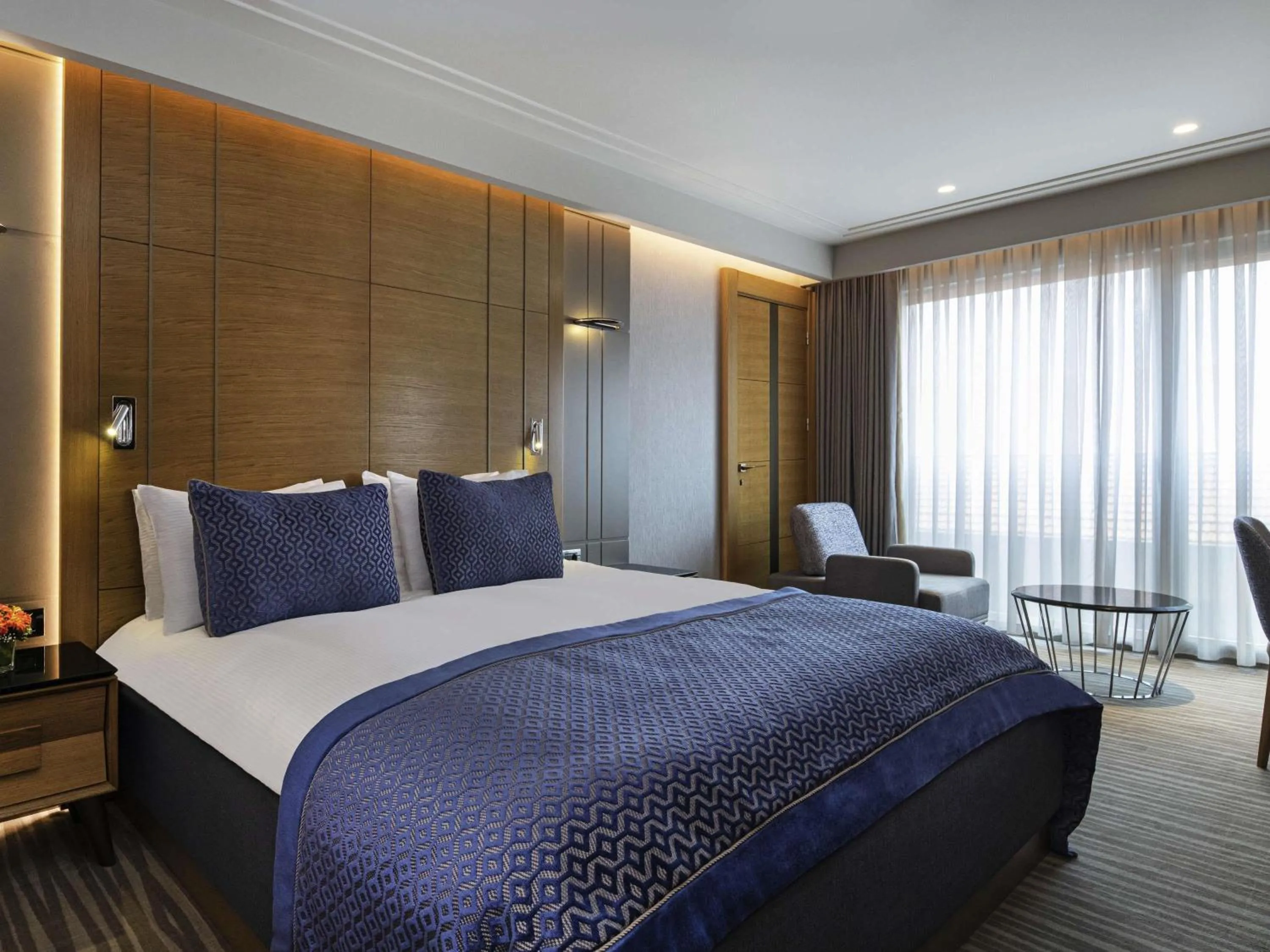 Bedroom, Bed in Mövenpick Hotel & Thermal Spa Bursa