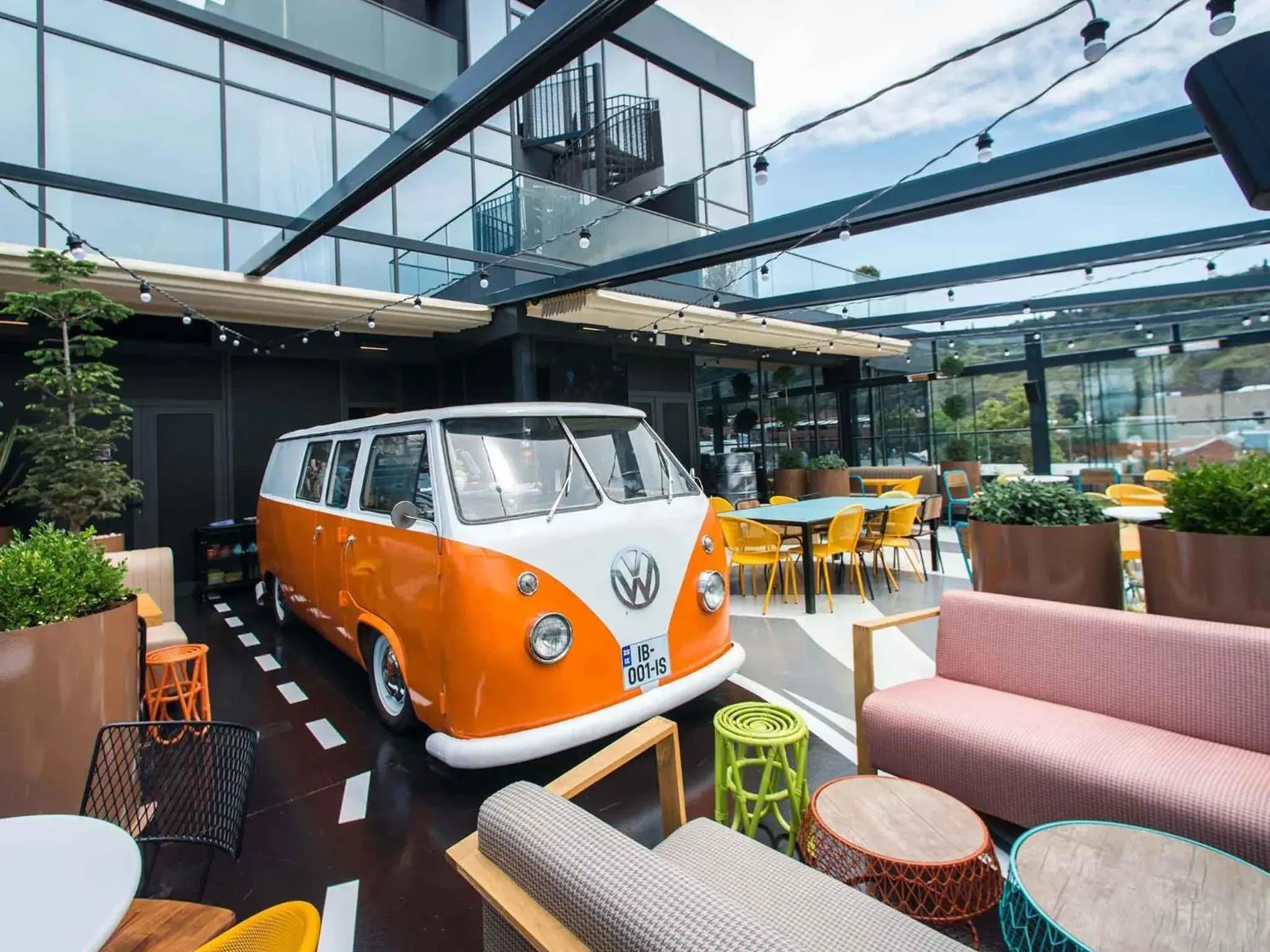 Lounge or bar in ibis Styles Tbilisi Center Lounge or bar in ibis Styles Tbilisi Center