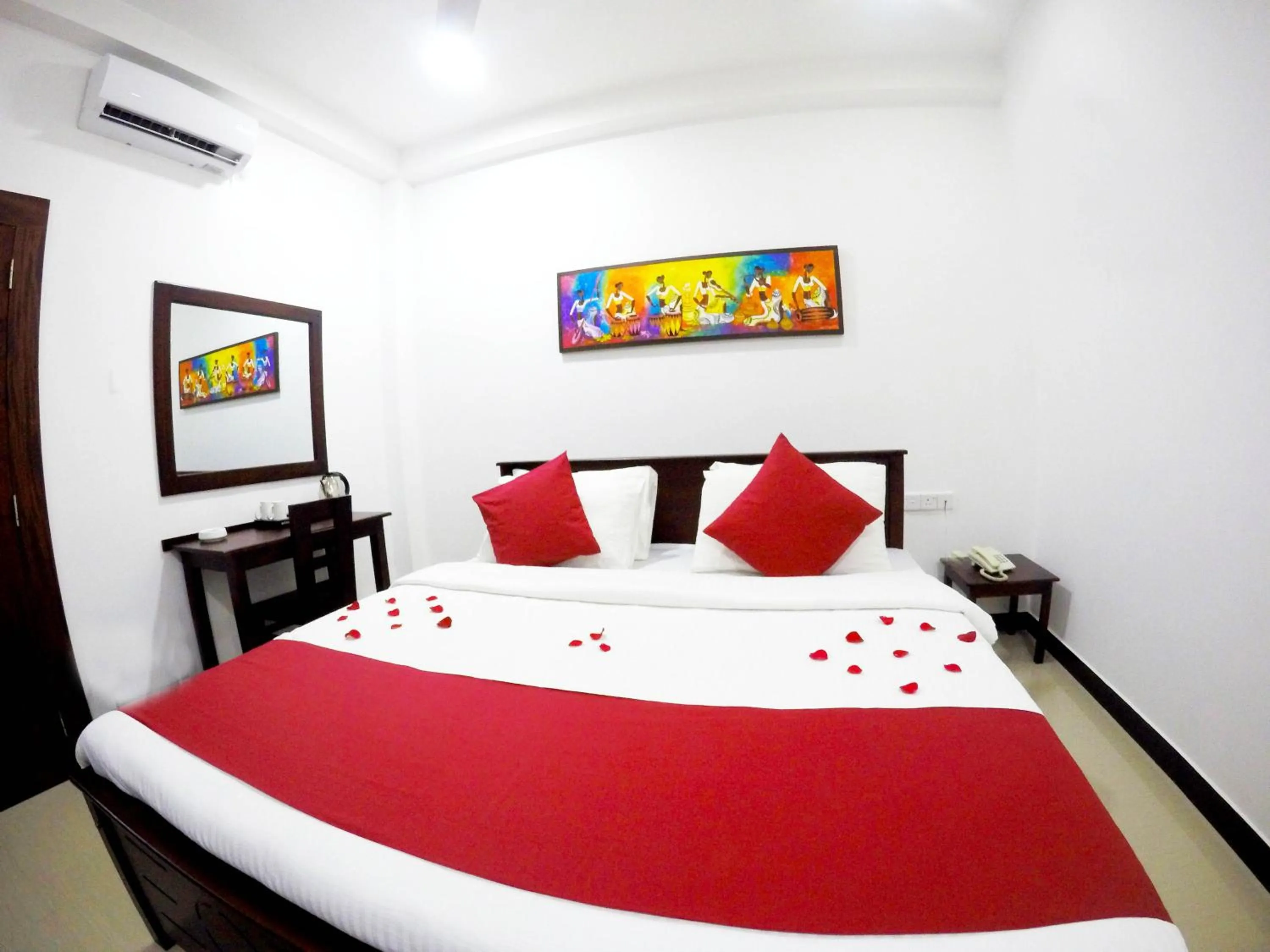 Bed in Colombo Residency