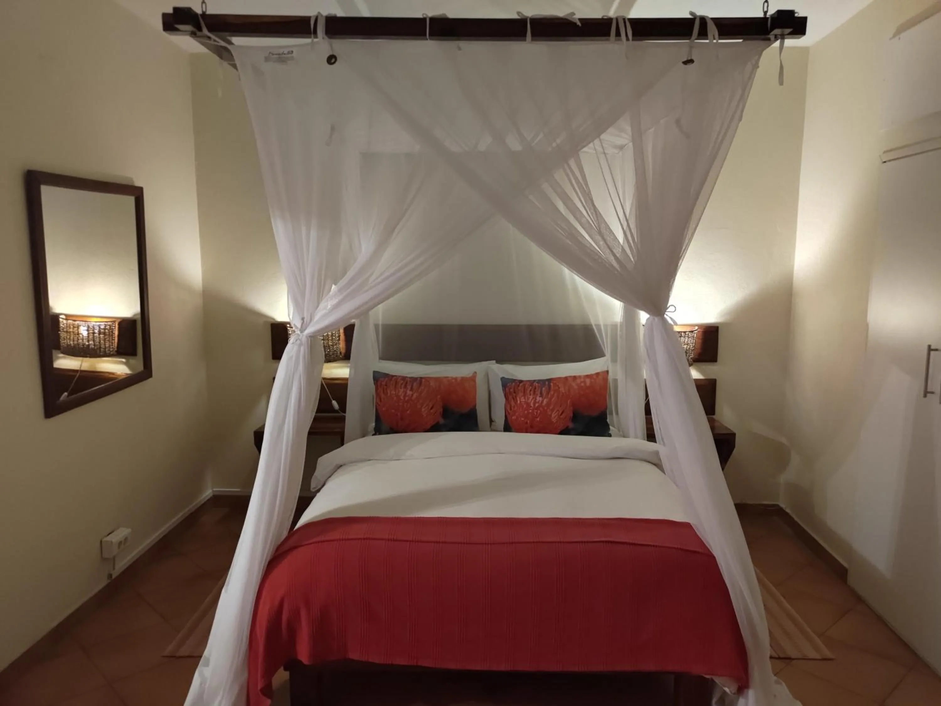 Bed in Sundown Guest House Maputo