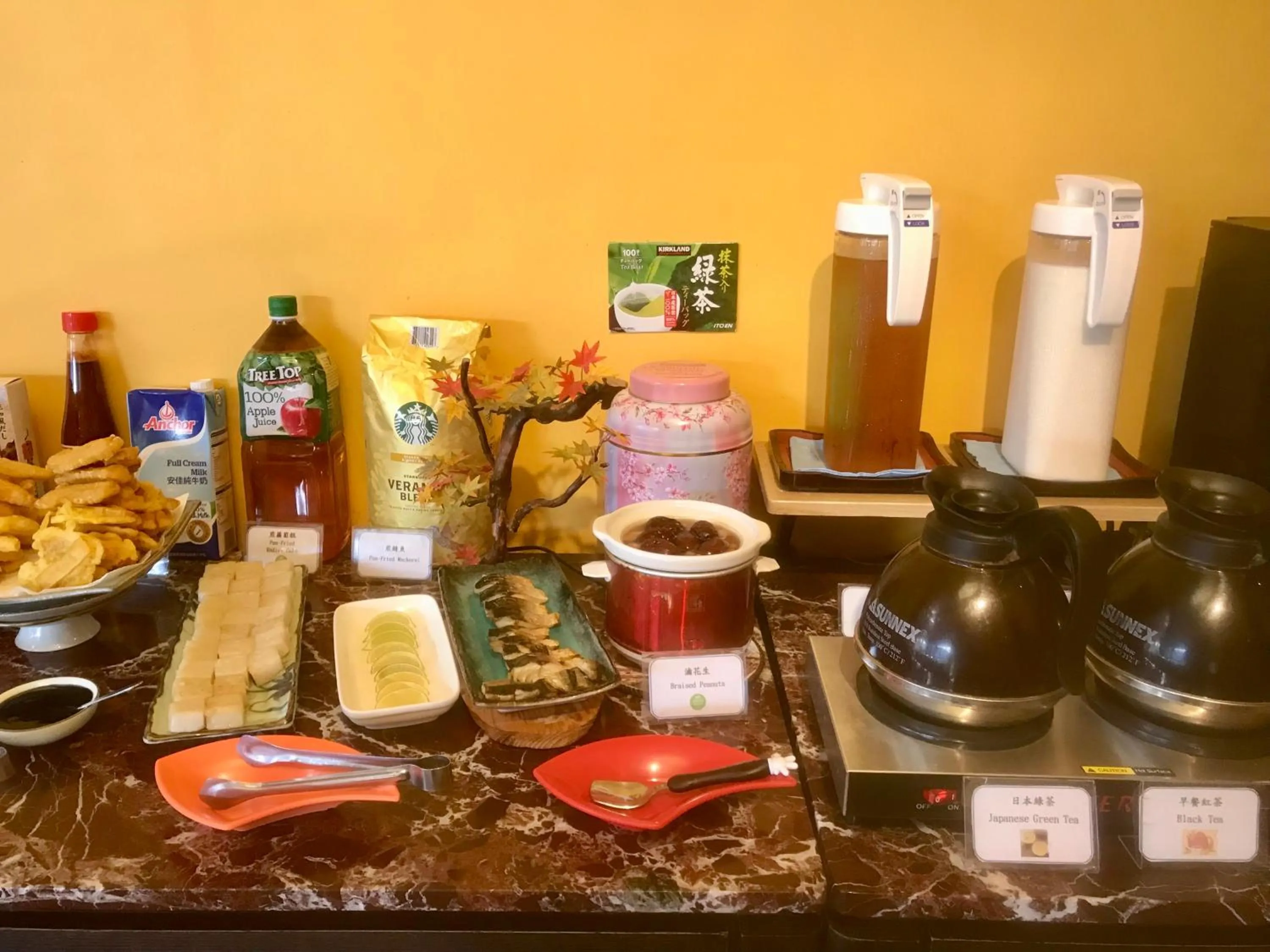 Breakfast in I-think Resort