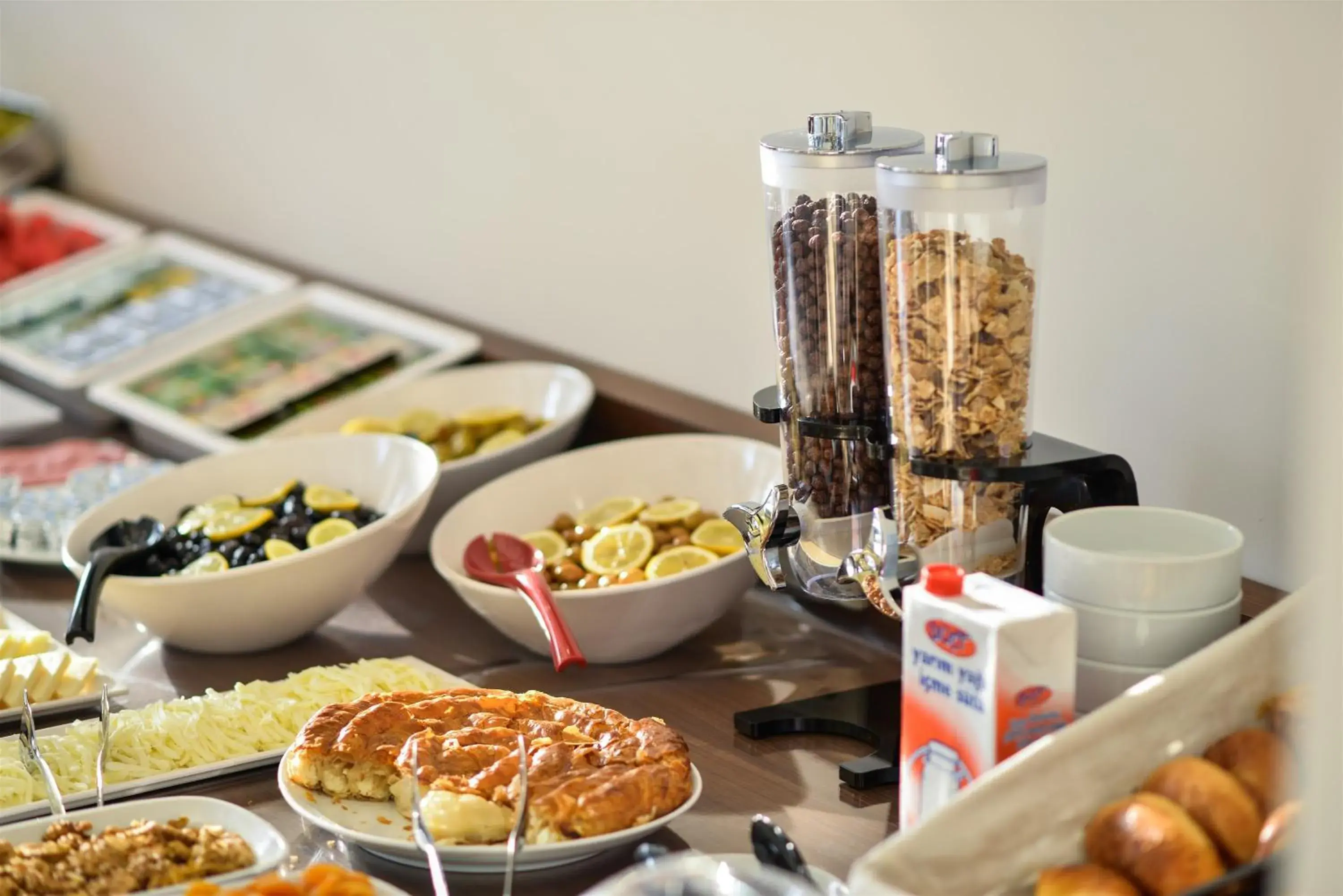 Food and drinks in Hakcan Hotel Food and drinks in Hakcan Hotel