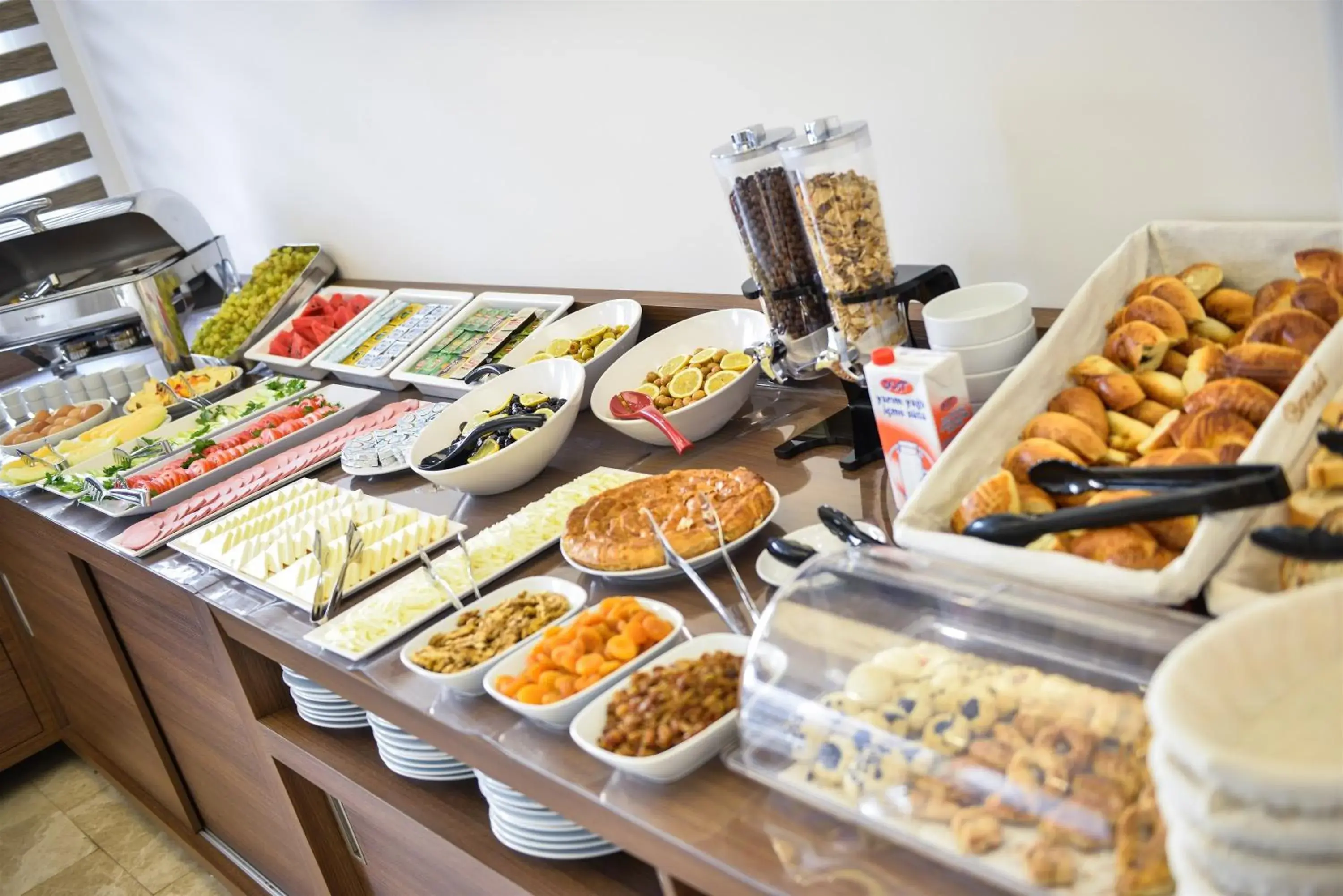 Food and drinks in Hakcan Hotel Food and drinks in Hakcan Hotel