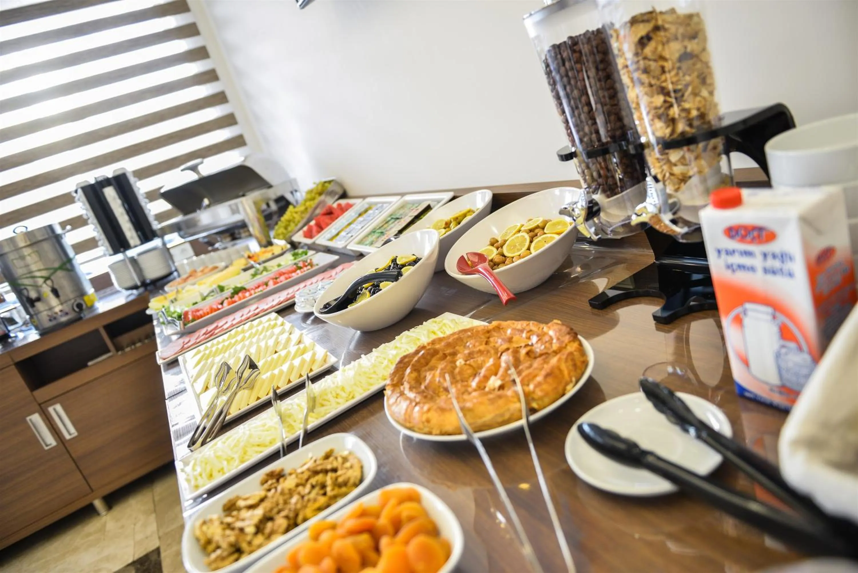 Food and drinks in Hakcan Hotel