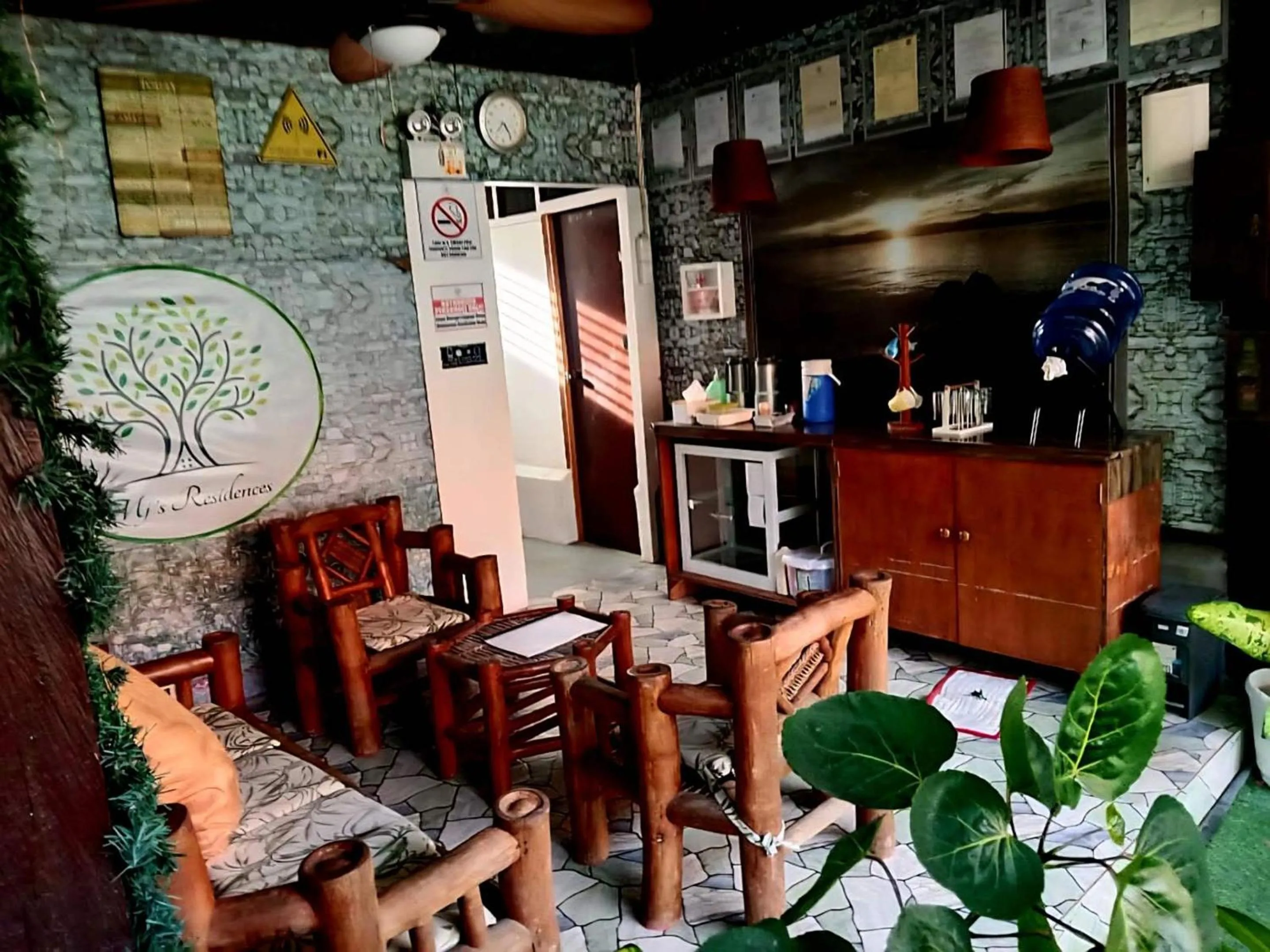 Lobby or reception in MJs Garden Hotel Moalboal powered by Cocotel