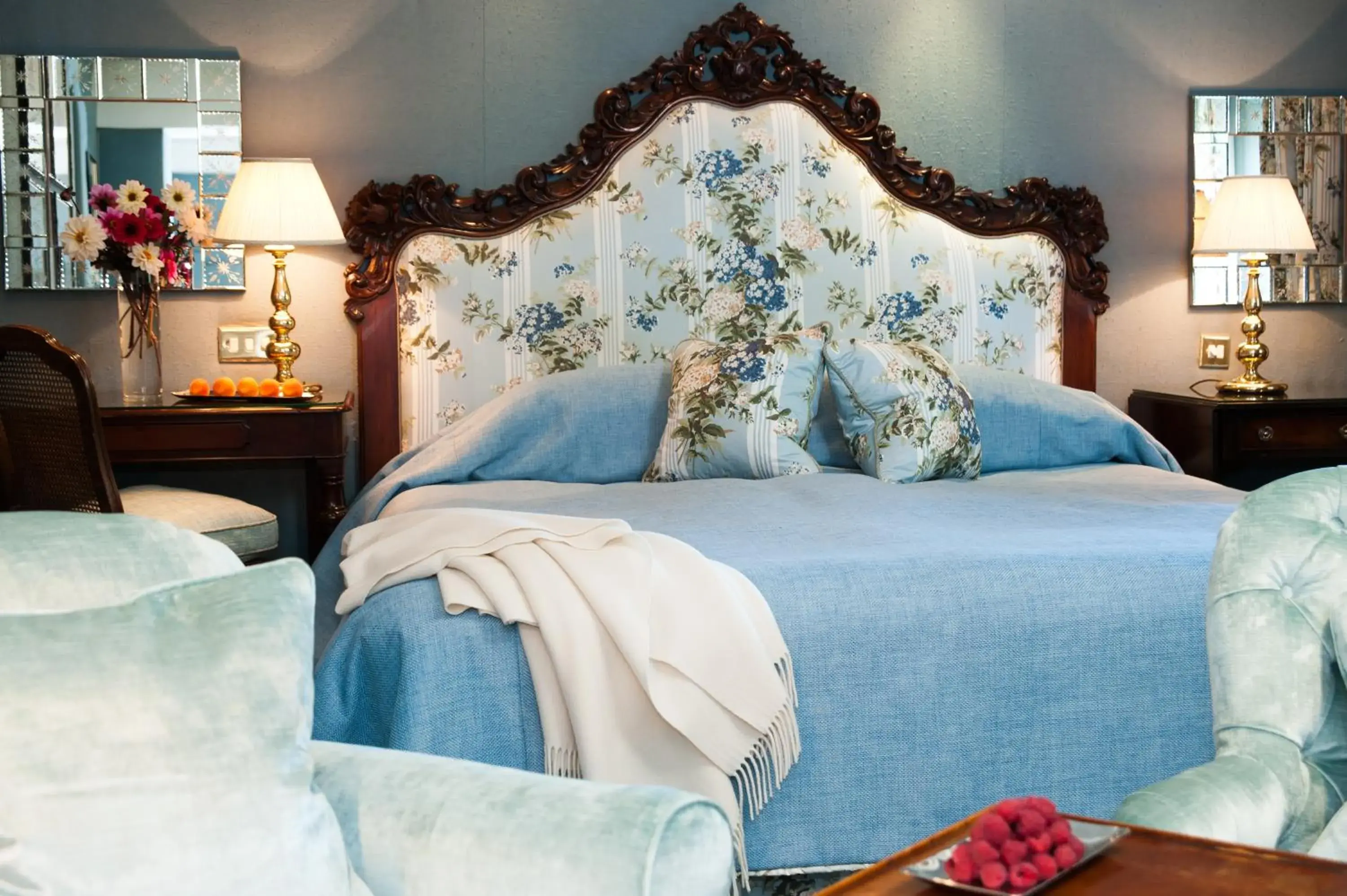 Photo of the whole room, Bed in Summer Lodge Country House Hotel Photo of the whole room, Bed in Summer Lodge Country House Hotel