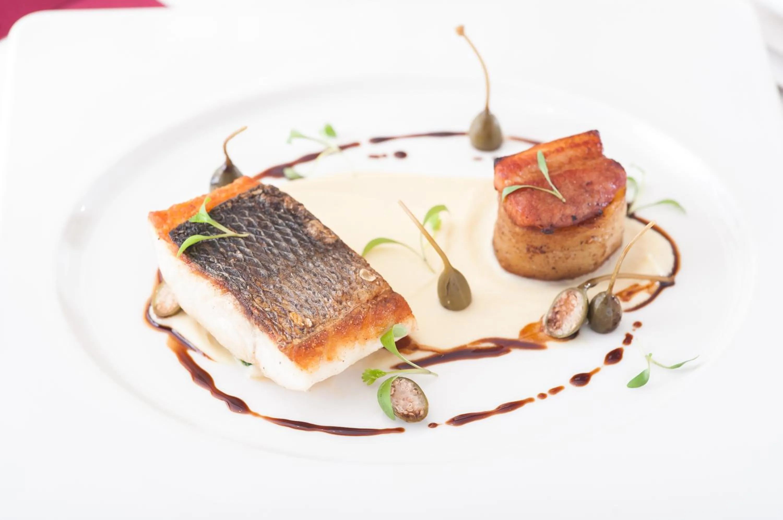 Food and drinks in Summer Lodge Country House Hotel