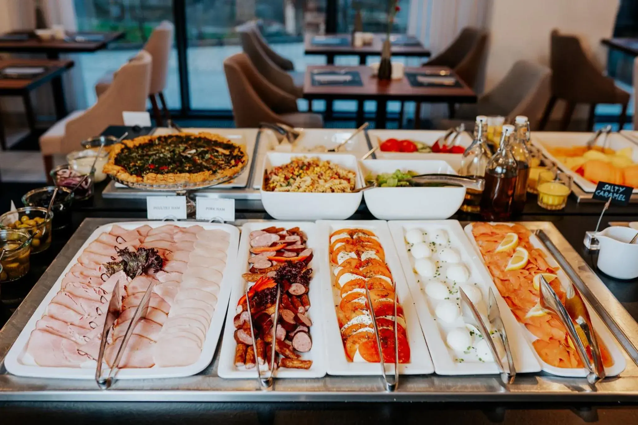 Breakfast in Grand Ascot Hotel Breakfast in Grand Ascot Hotel