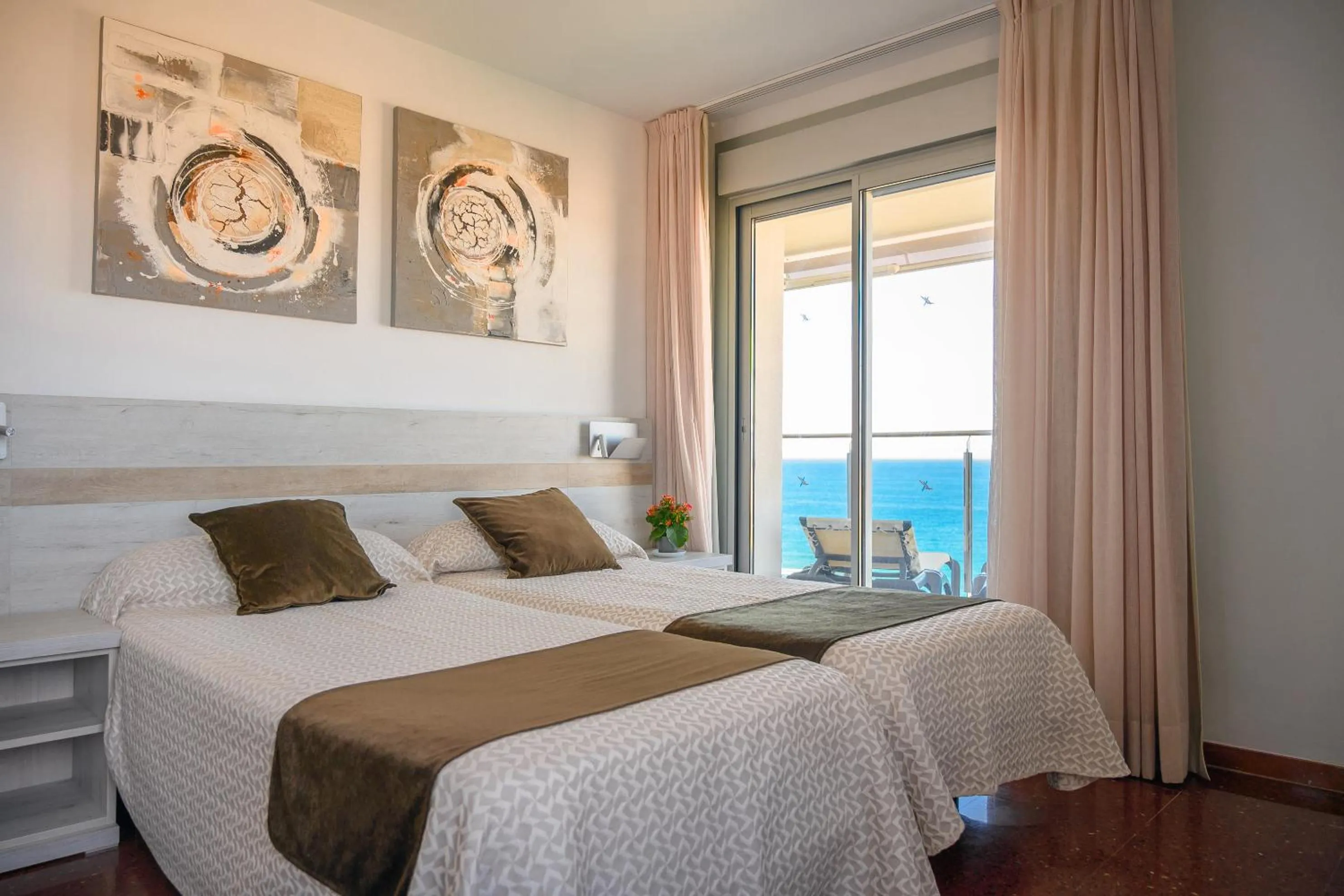 Bed in Albatros Family