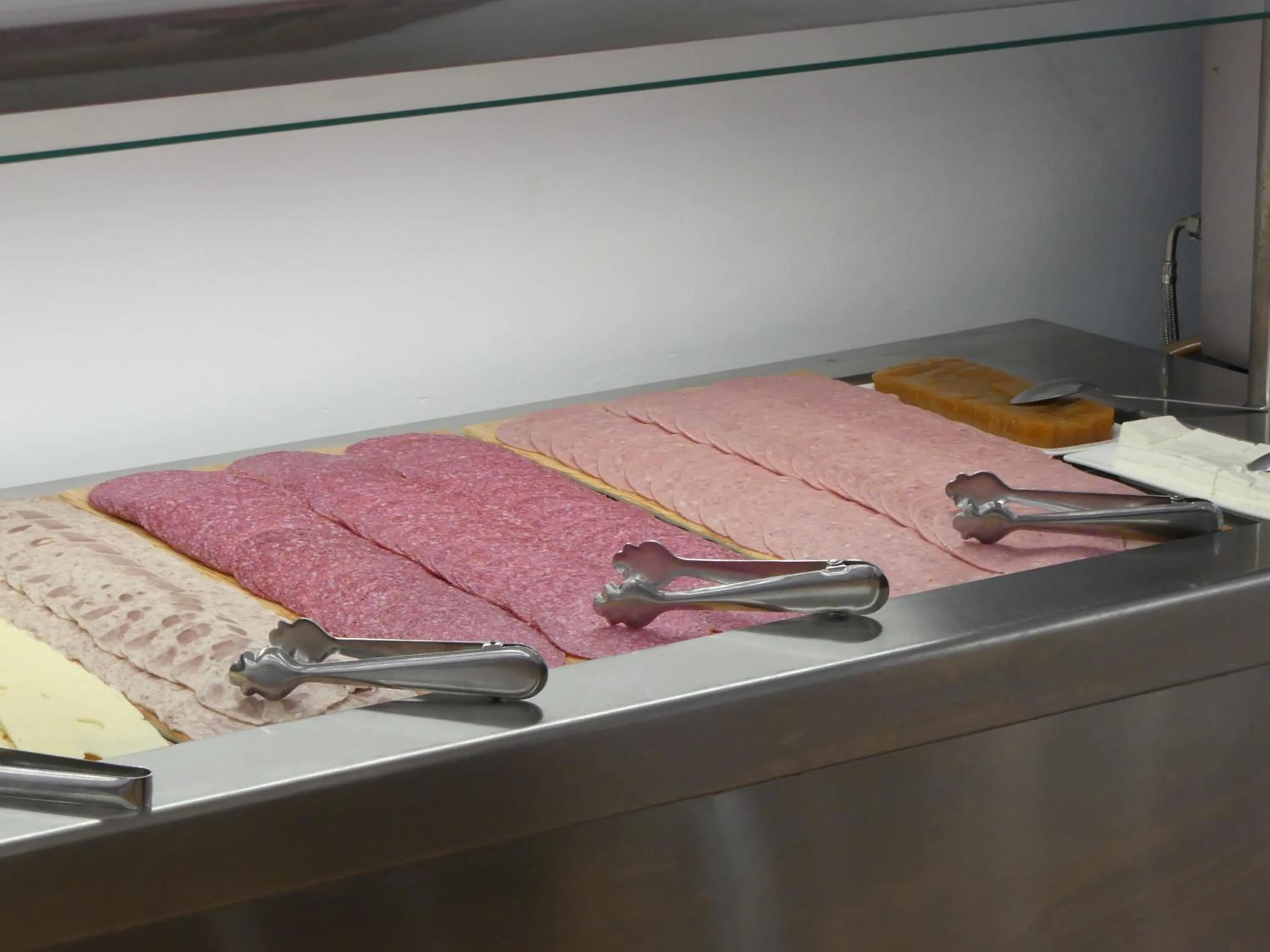 Buffet breakfast in Albatros Family