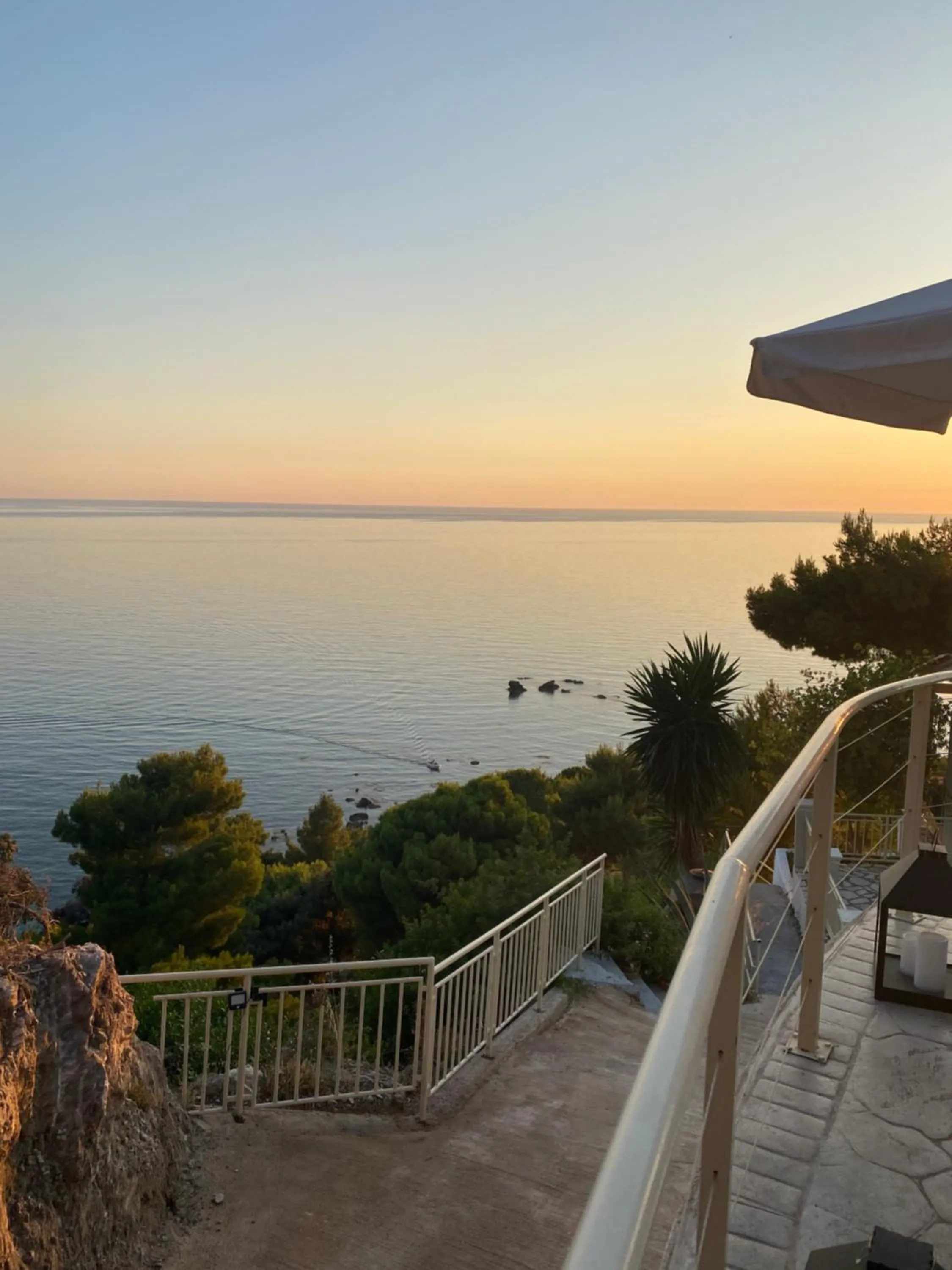 Vicky's Panoramic View Apartments