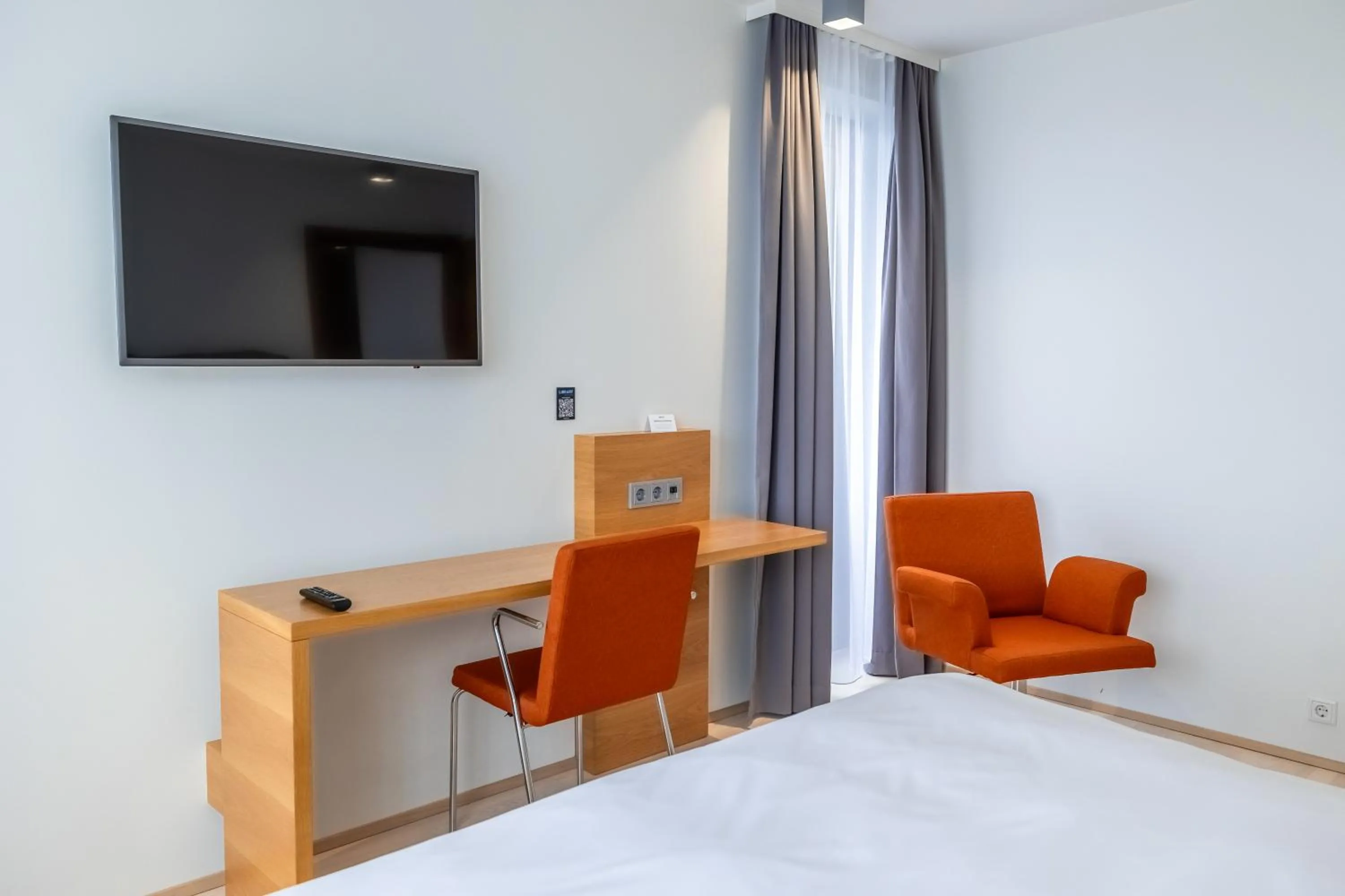 Seating area, Bed in Park Inn by Radisson Reykjavik Keflavík Airport