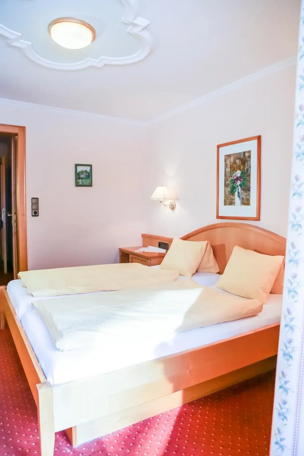 Double Room (Gasthaus) - single occupancy in Gasthof Simmerlwirt Double Room (Gasthaus) - single occupancy in Gasthof Simmerlwirt