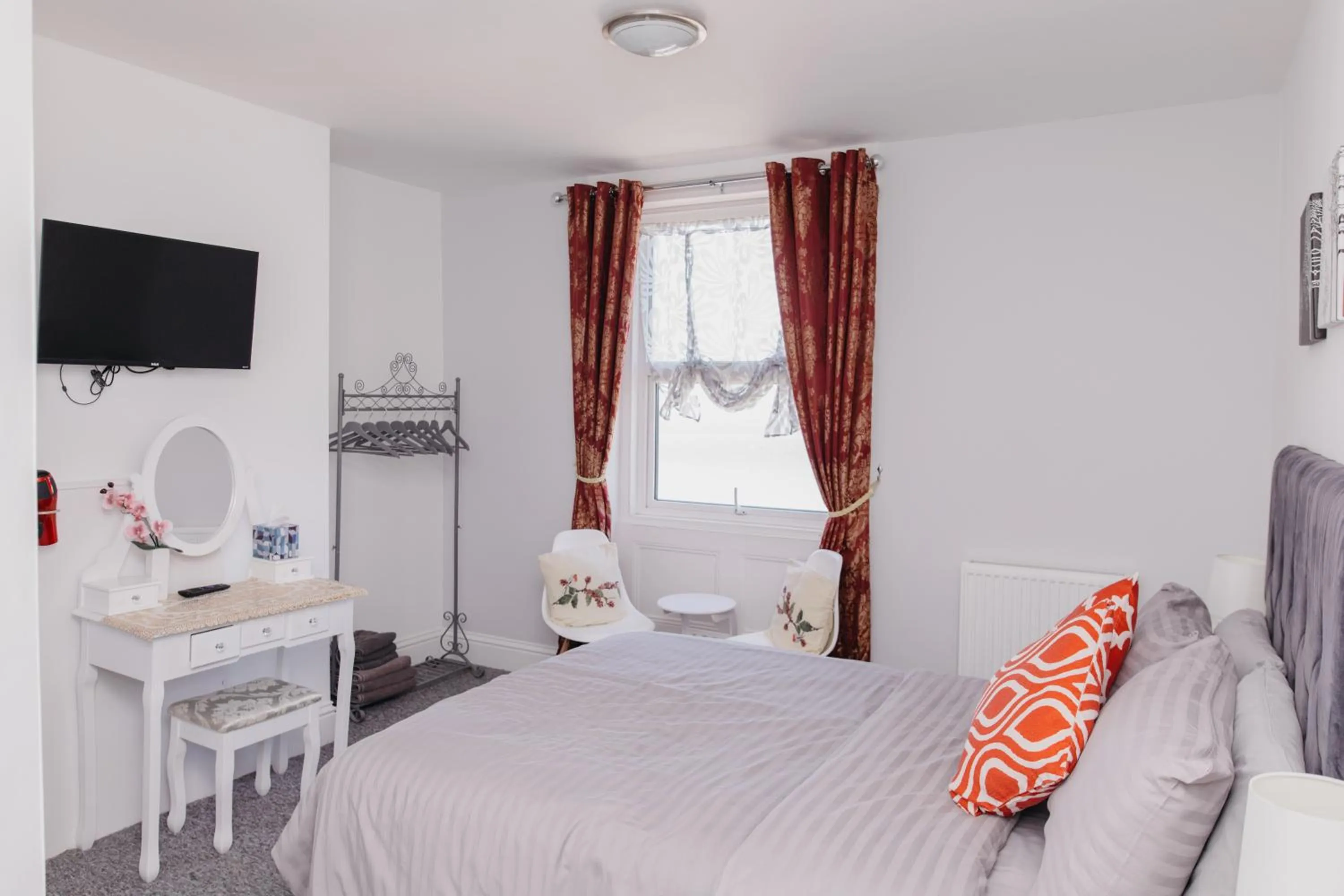 Bed in Sherwood Hotel