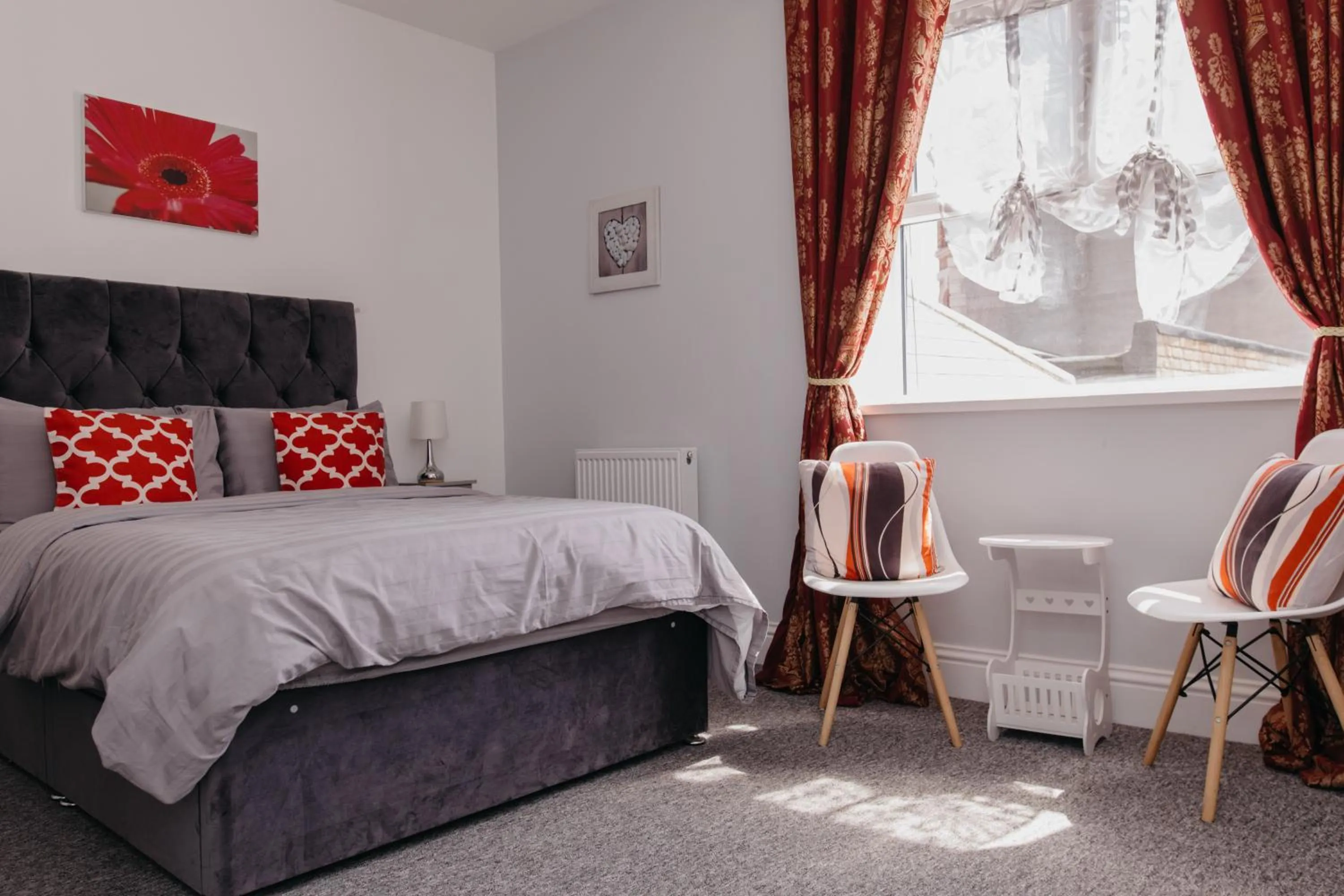 Bed in Sherwood Hotel