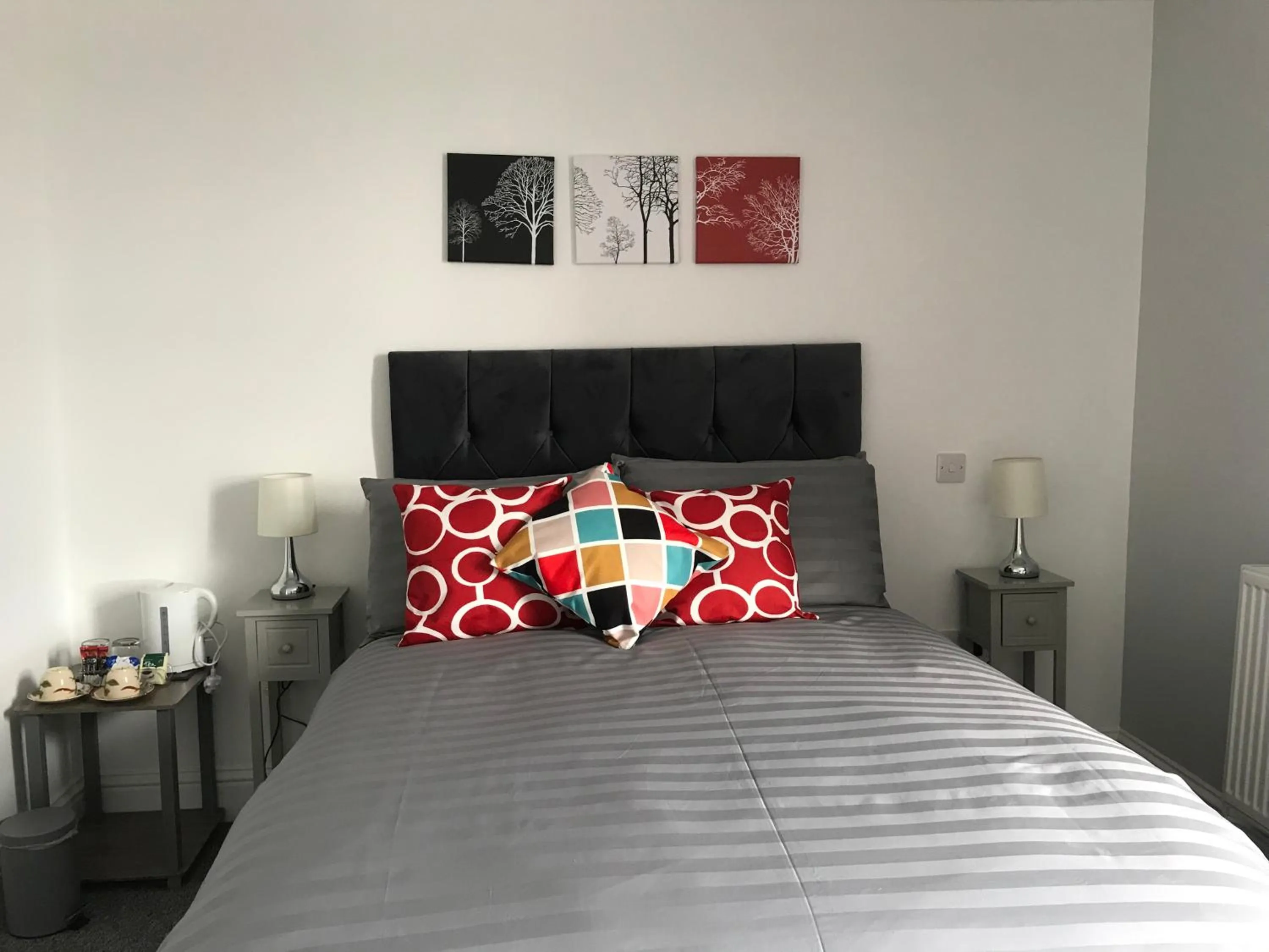 Bed in Sherwood Hotel