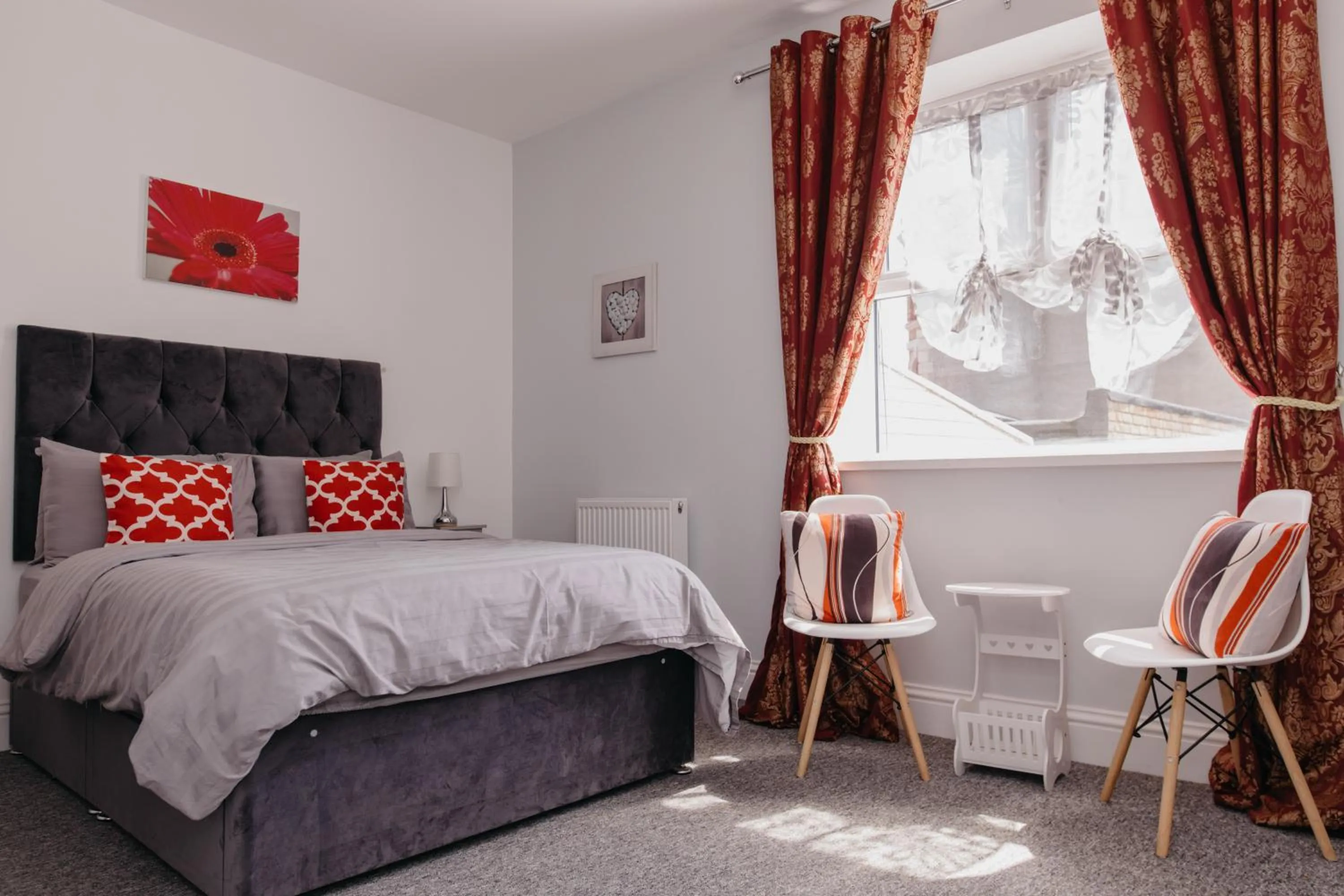 Bed in Sherwood Hotel