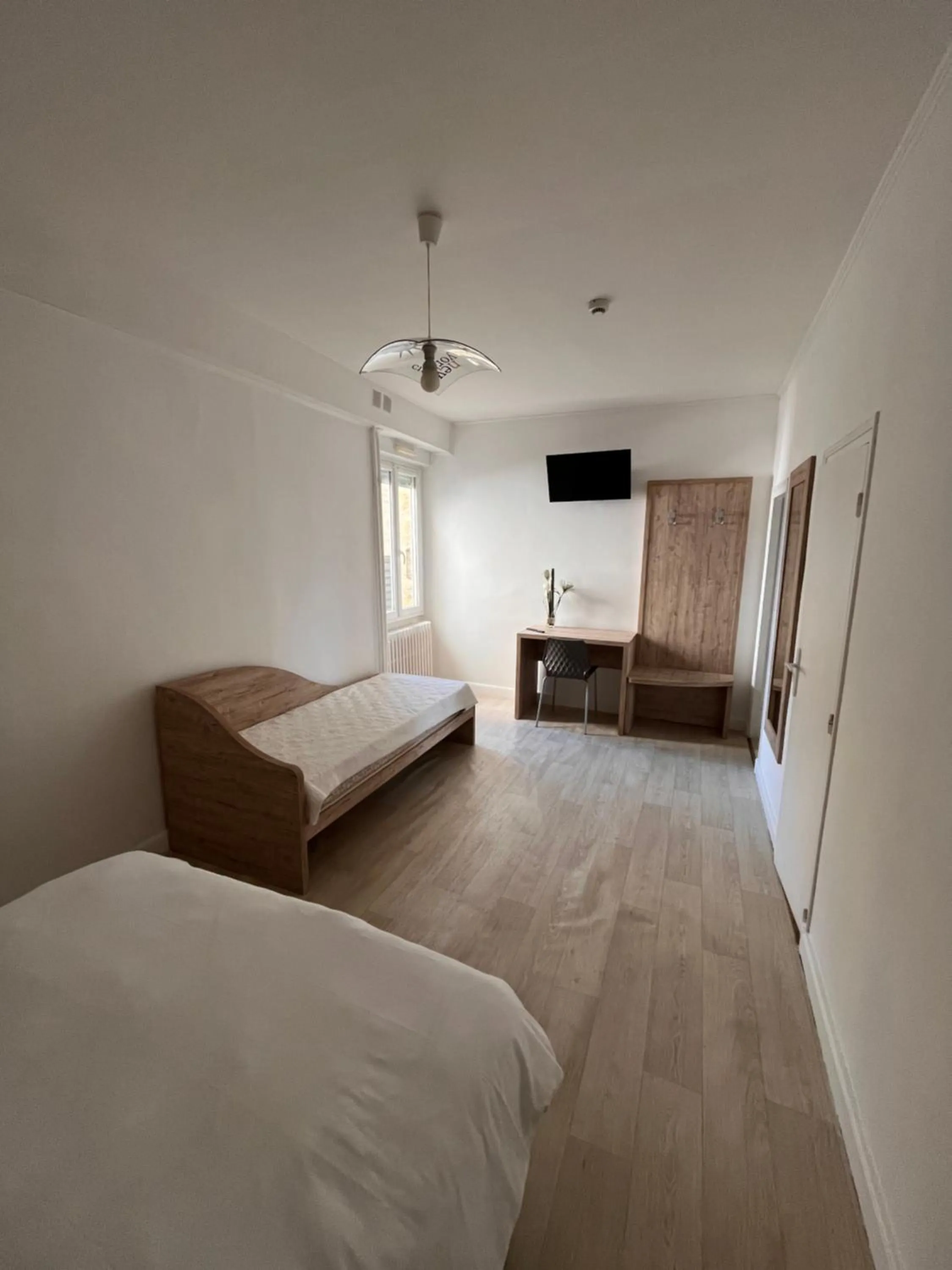 Bed in Hotel Le D'artagnan