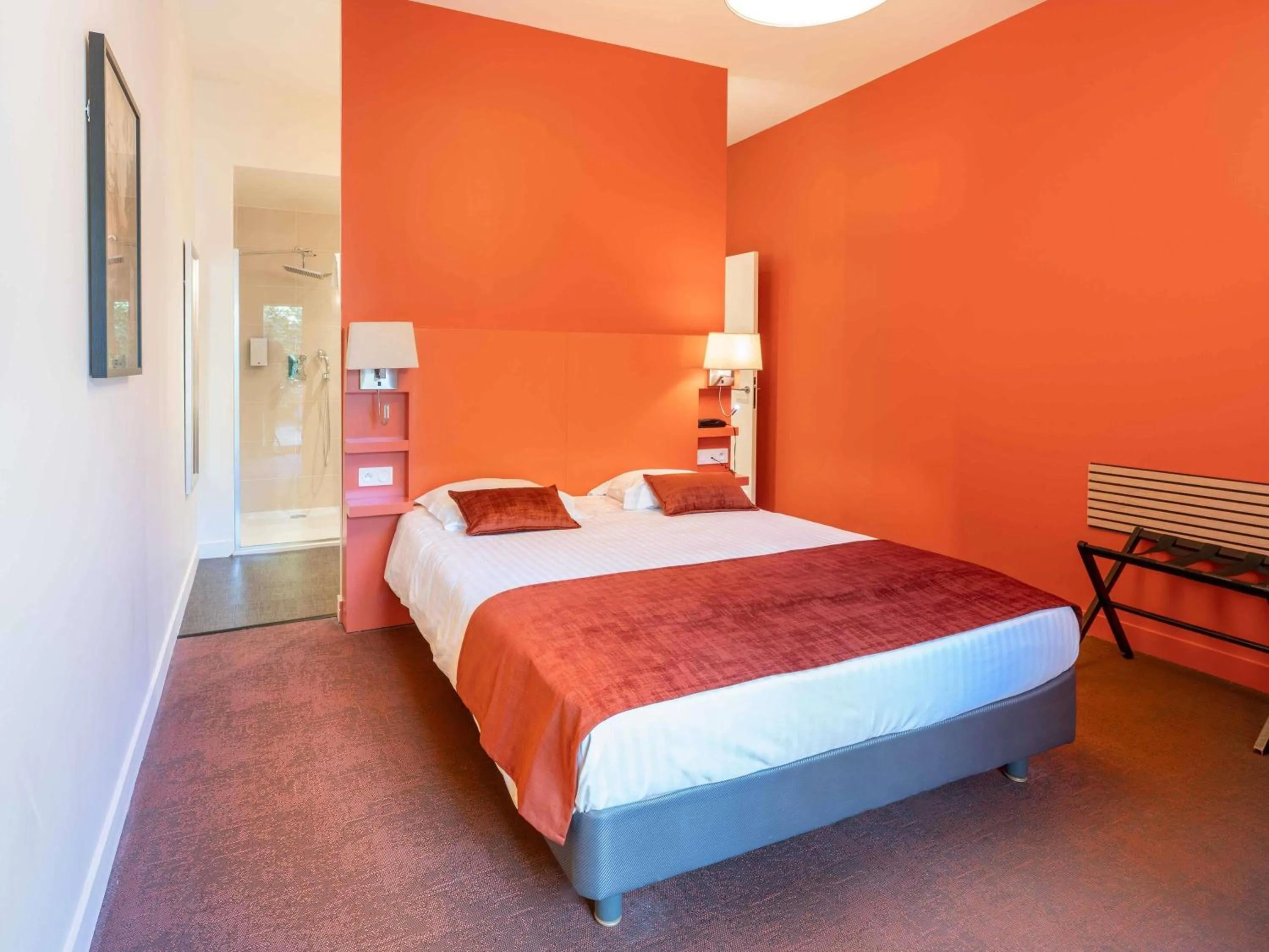 Bedroom, Bed in Mercure Aix-En-Provence Sainte-Victoire