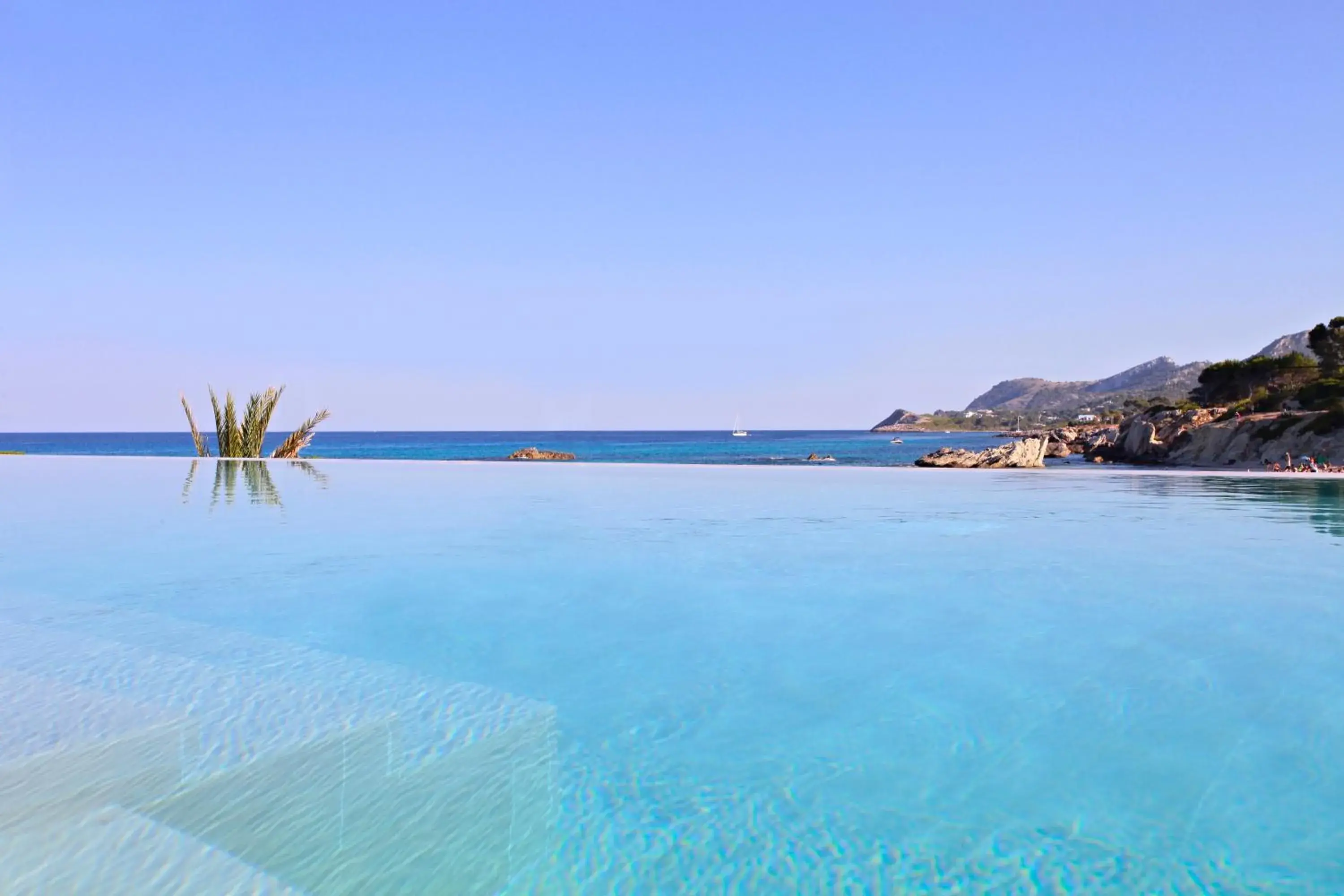 Swimming pool in Son Moll Sentits Hotel & Spa - Adults Only Swimming pool in Son Moll Sentits Hotel & Spa - Adults Only