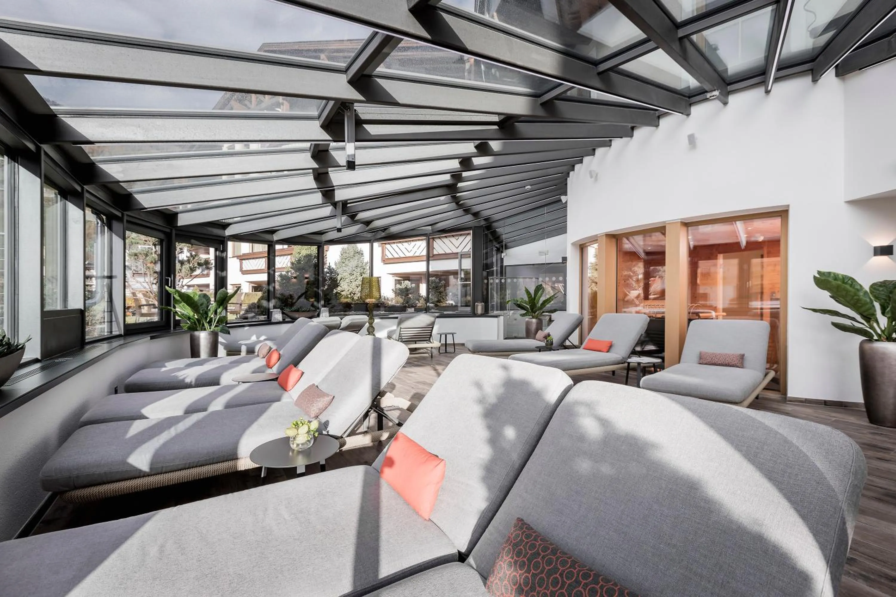 Day in Das Central – Alpine . Luxury . Life