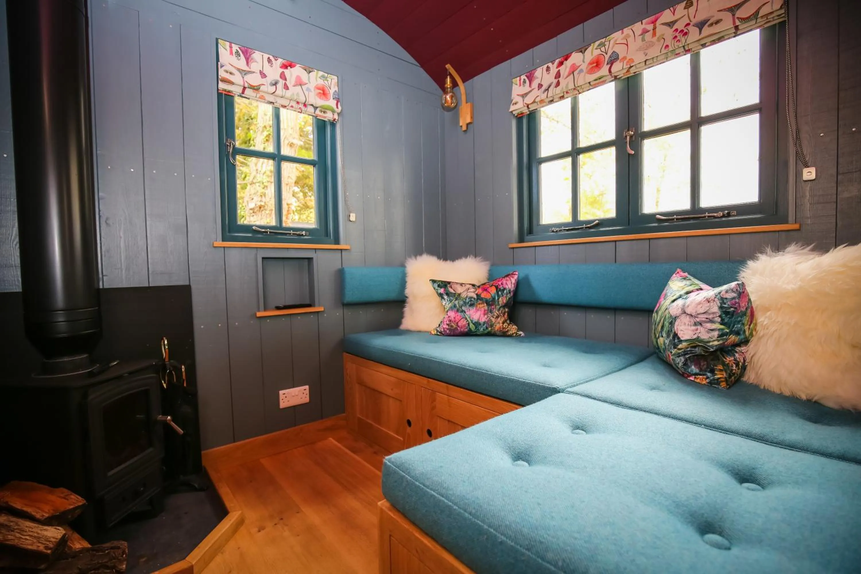 Seating area in Lympstone Manor Hotel Restaurant & Vineyard - Relais & Chateaux